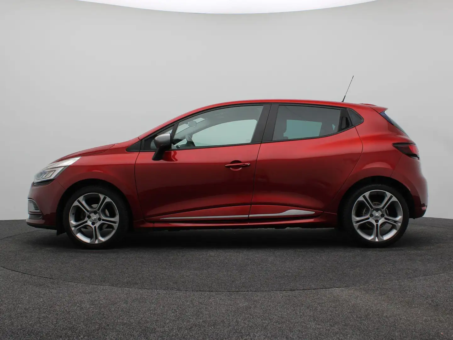 Renault Clio TCe 120 Intens | Pack GT Line | Rood - 2