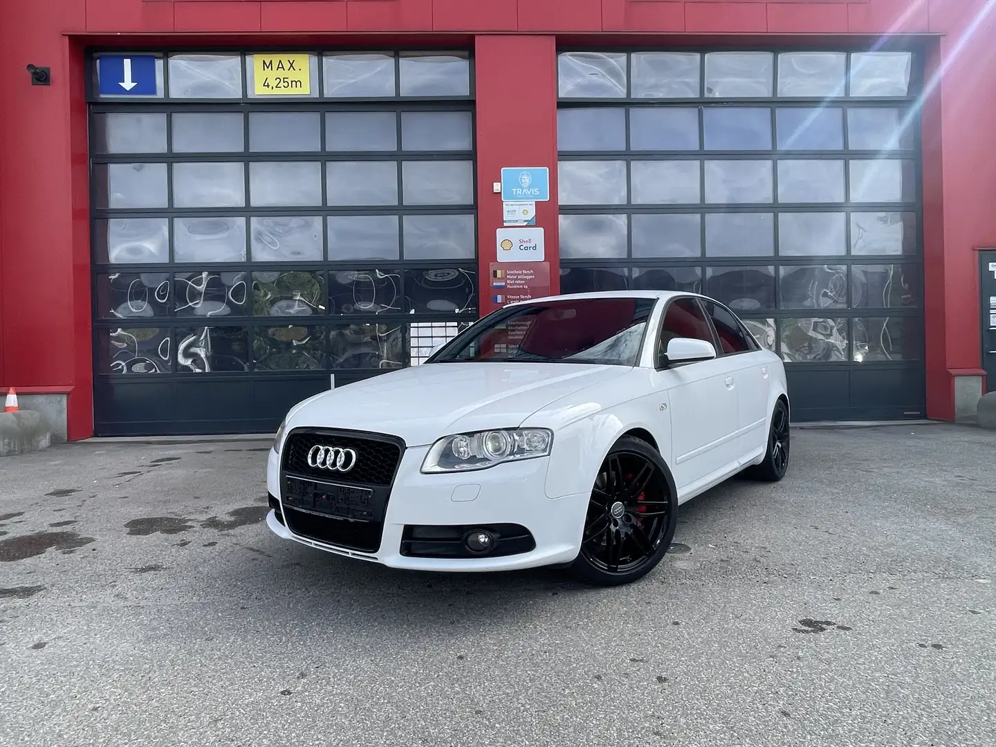 Audi A4 2.0 Turbo 16v FSI S line look RS4 Blanc - 1