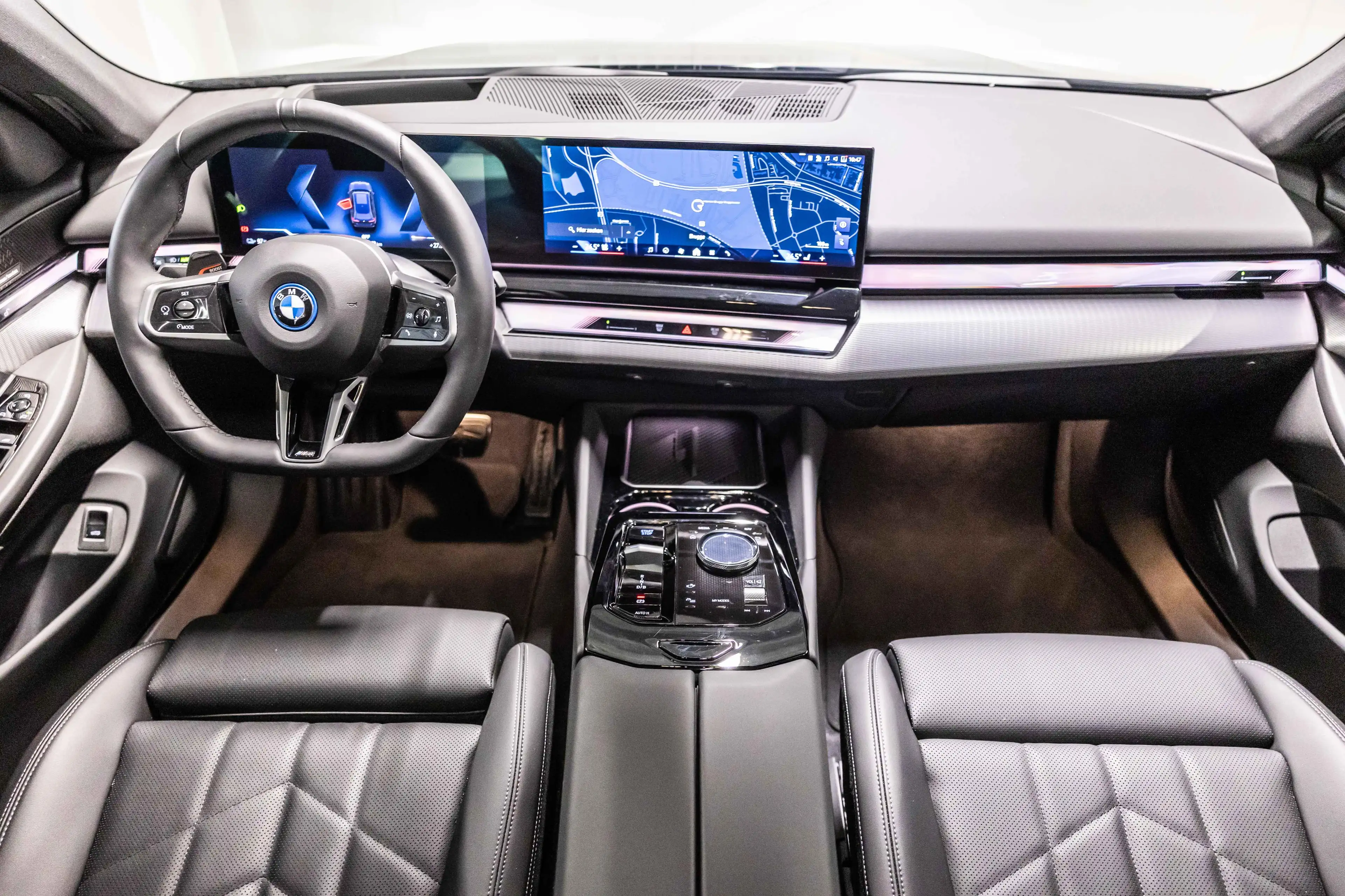 BMW i5 eDrive40 Touring M SPORT PRO | DRIVE ASS PLUS | P — photo 8