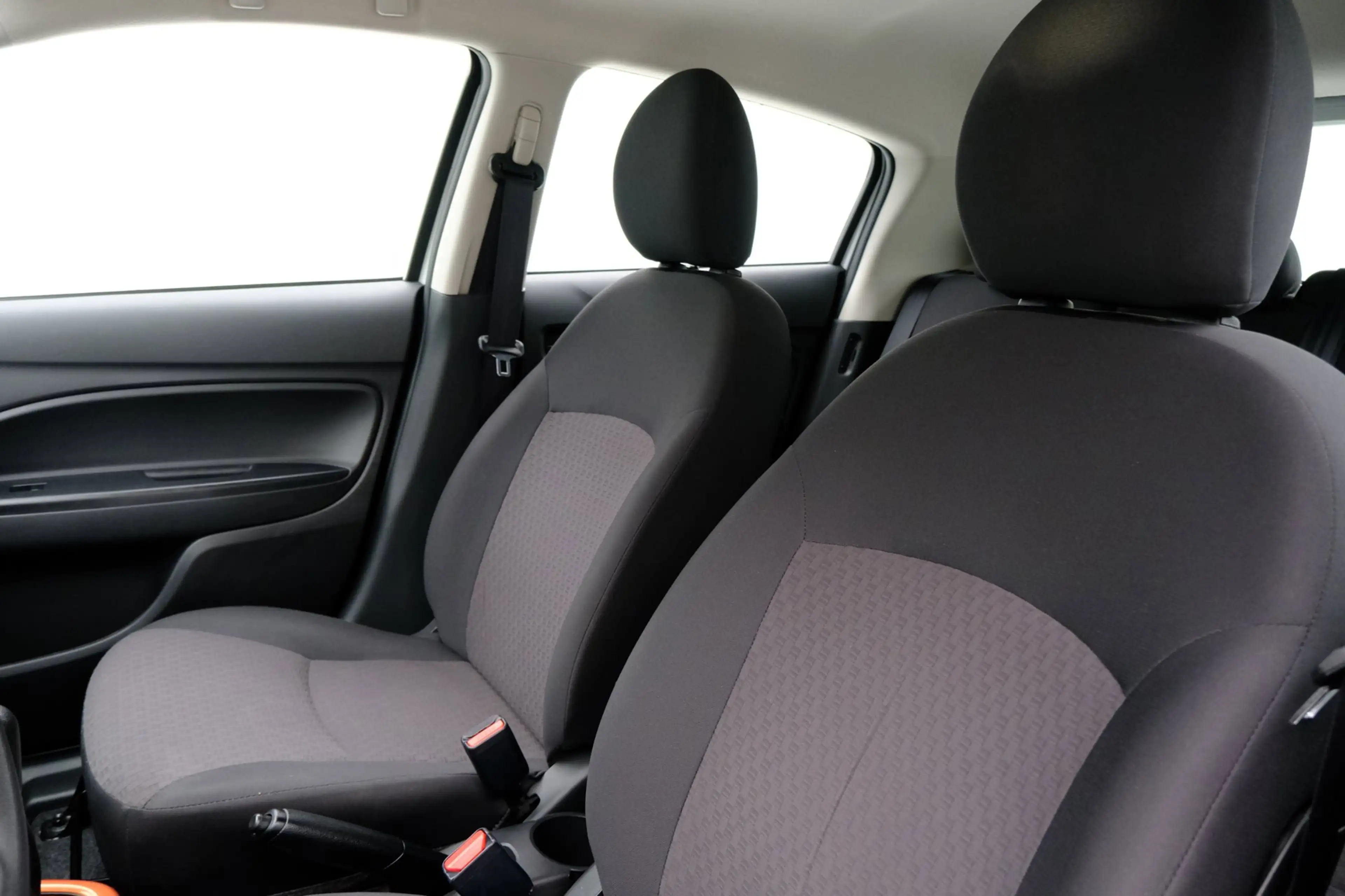 Mitsubishi Space Star 1.0 Cool+ 5-drs Airco|LMV — photo 19