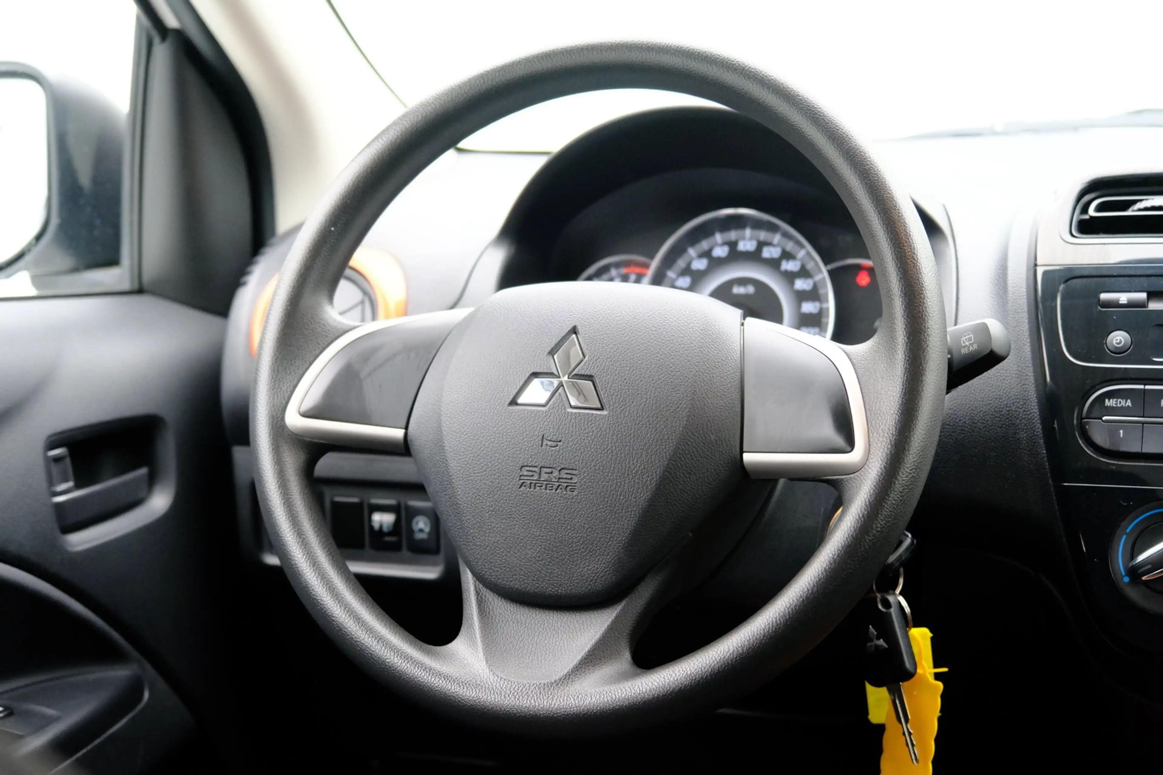 Mitsubishi Space Star 1.0 Cool+ 5-drs Airco|LMV — photo 9
