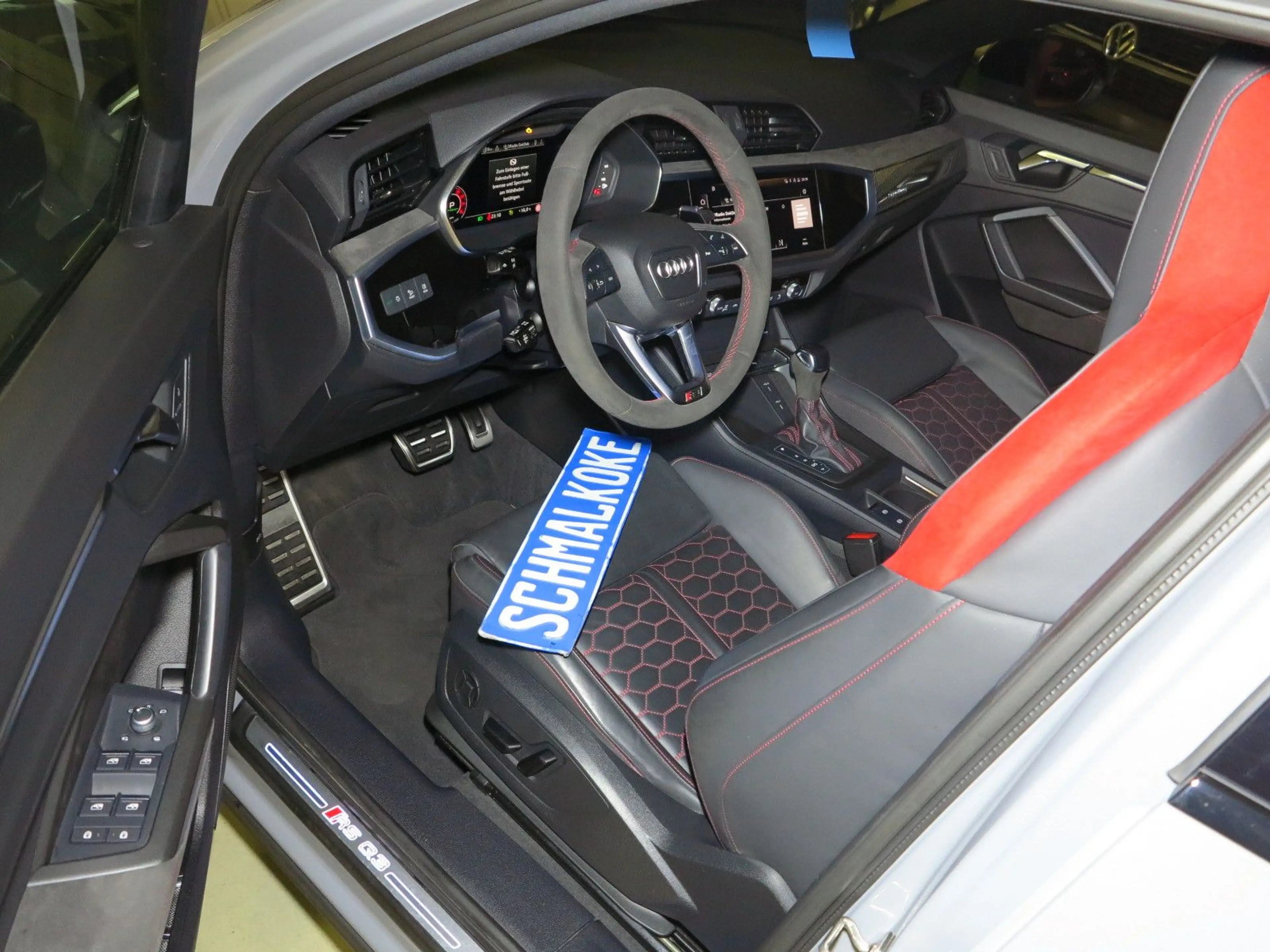 Audi RS Q3 RS Q3 2.5 TFSI Sportback quattro S tronic Leder — photo 6