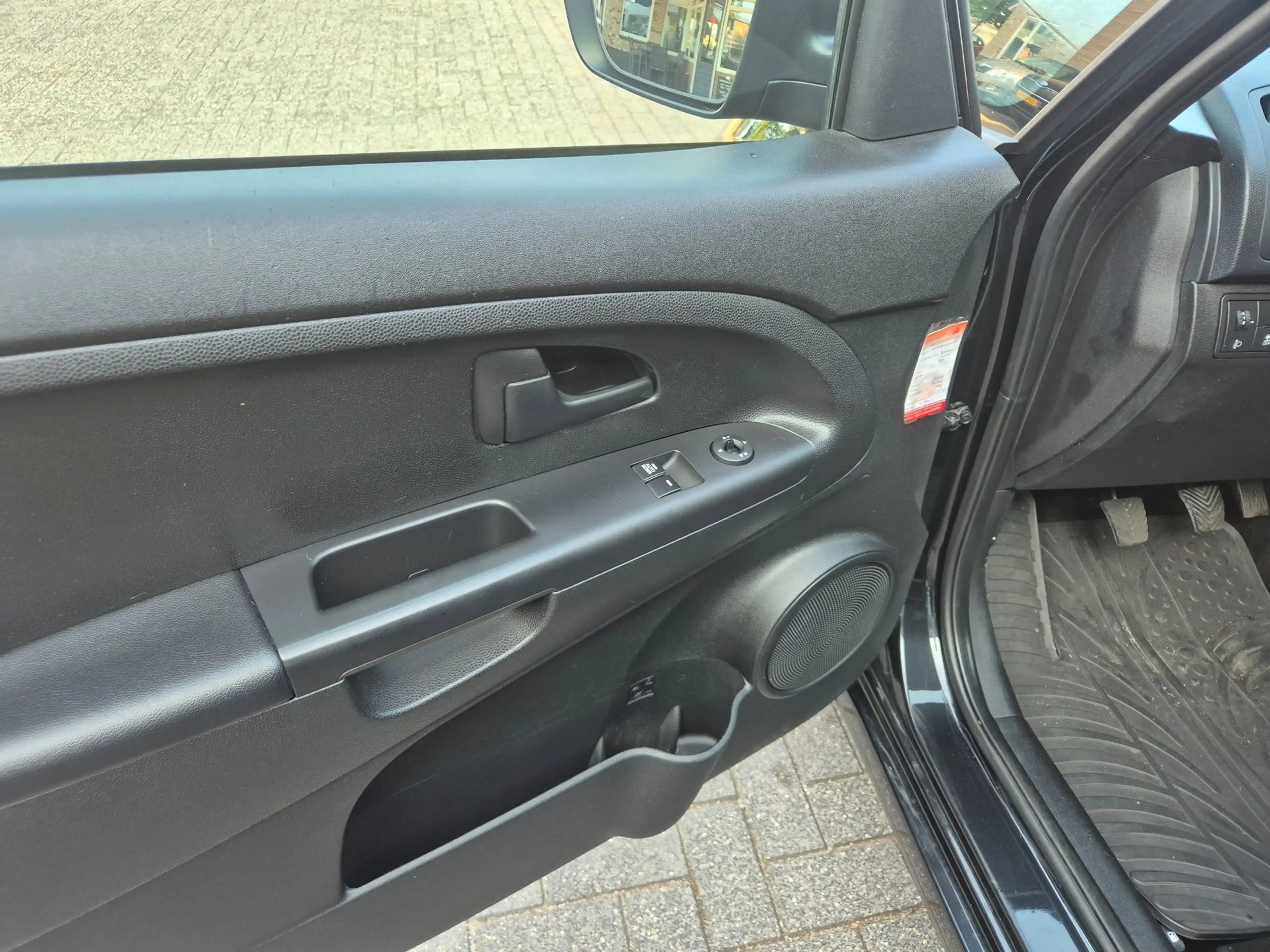 Kia Venga 1.4 CVVT ComfortLine — photo 17