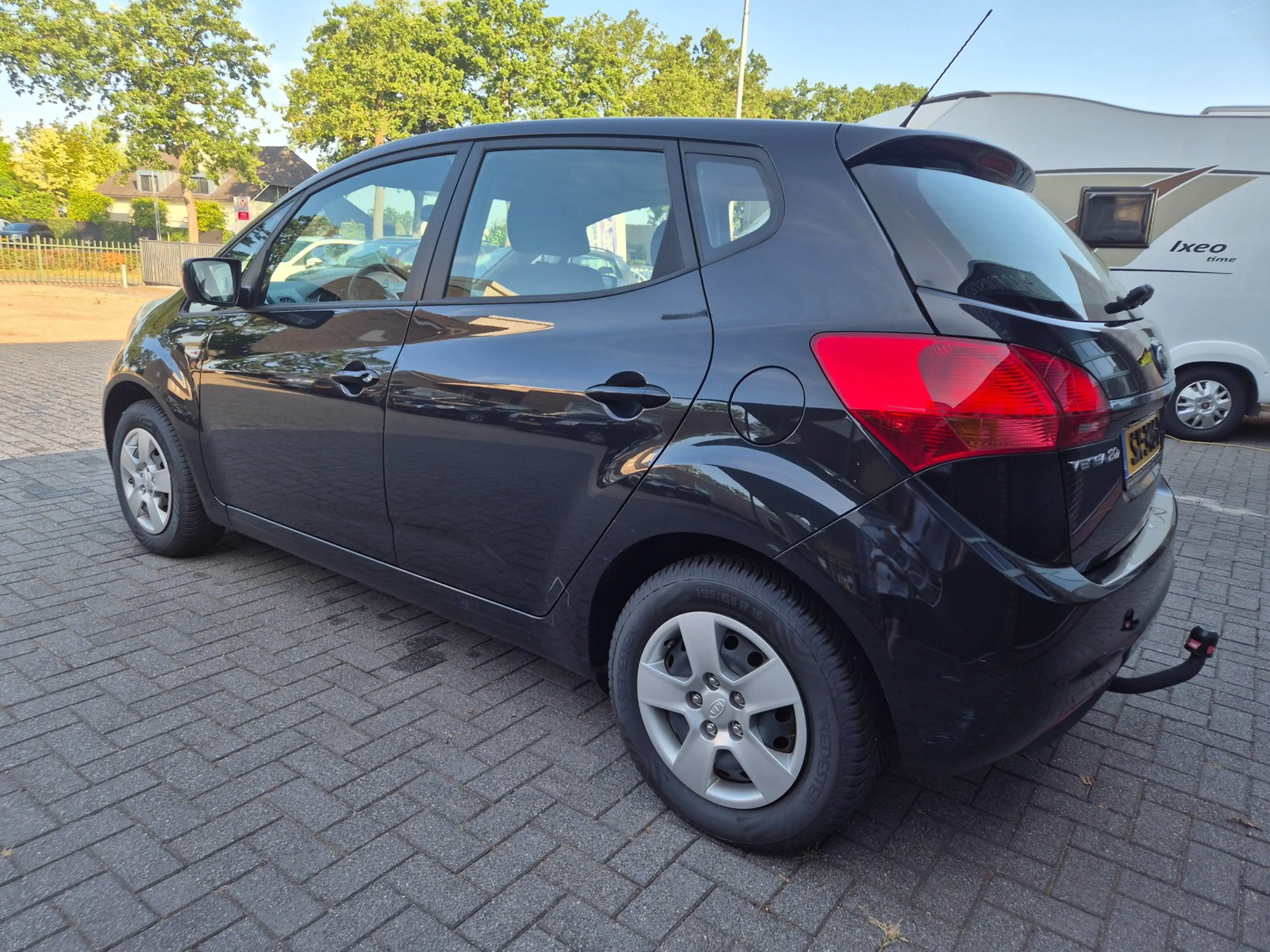 Kia Venga 1.4 CVVT ComfortLine — photo 5