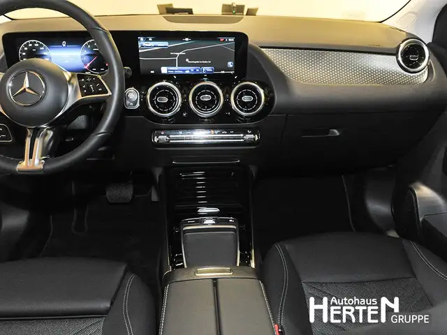 Mercedes-Benz B-Class view 7