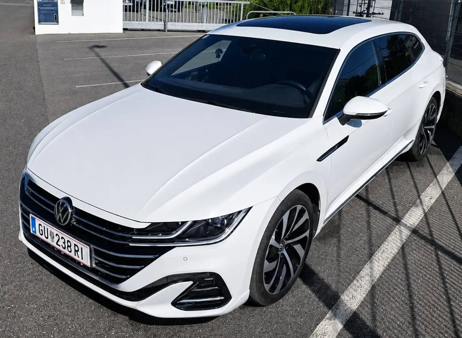 Volkswagen Arteon Arteon SB 1,4 TSI eHybrid PHEV R-Line DSG R-Line Weiß - 2