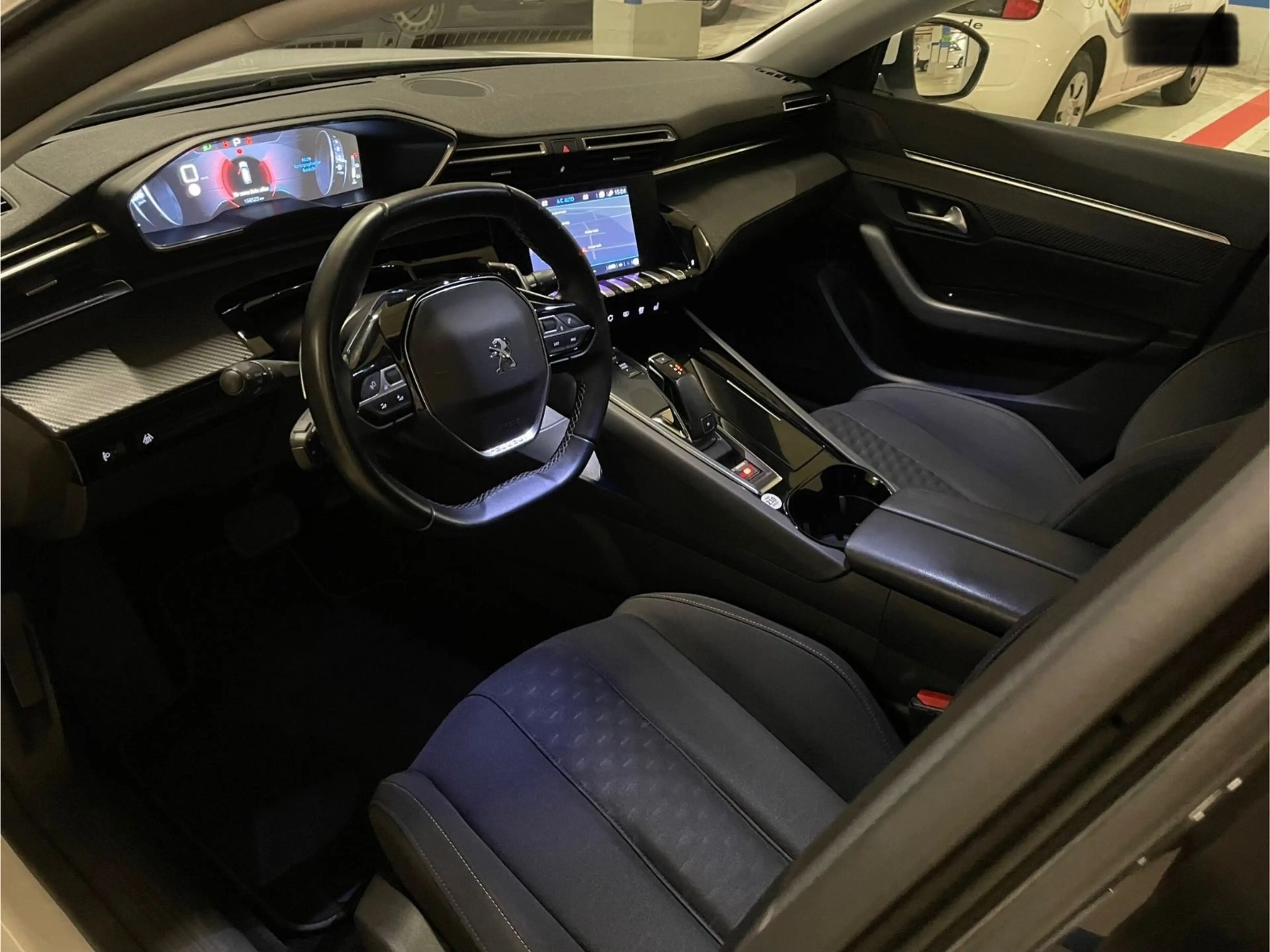 Peugeot 508 SW Business Automatik/1.Hand/MWSt. ausweisba — photo 7