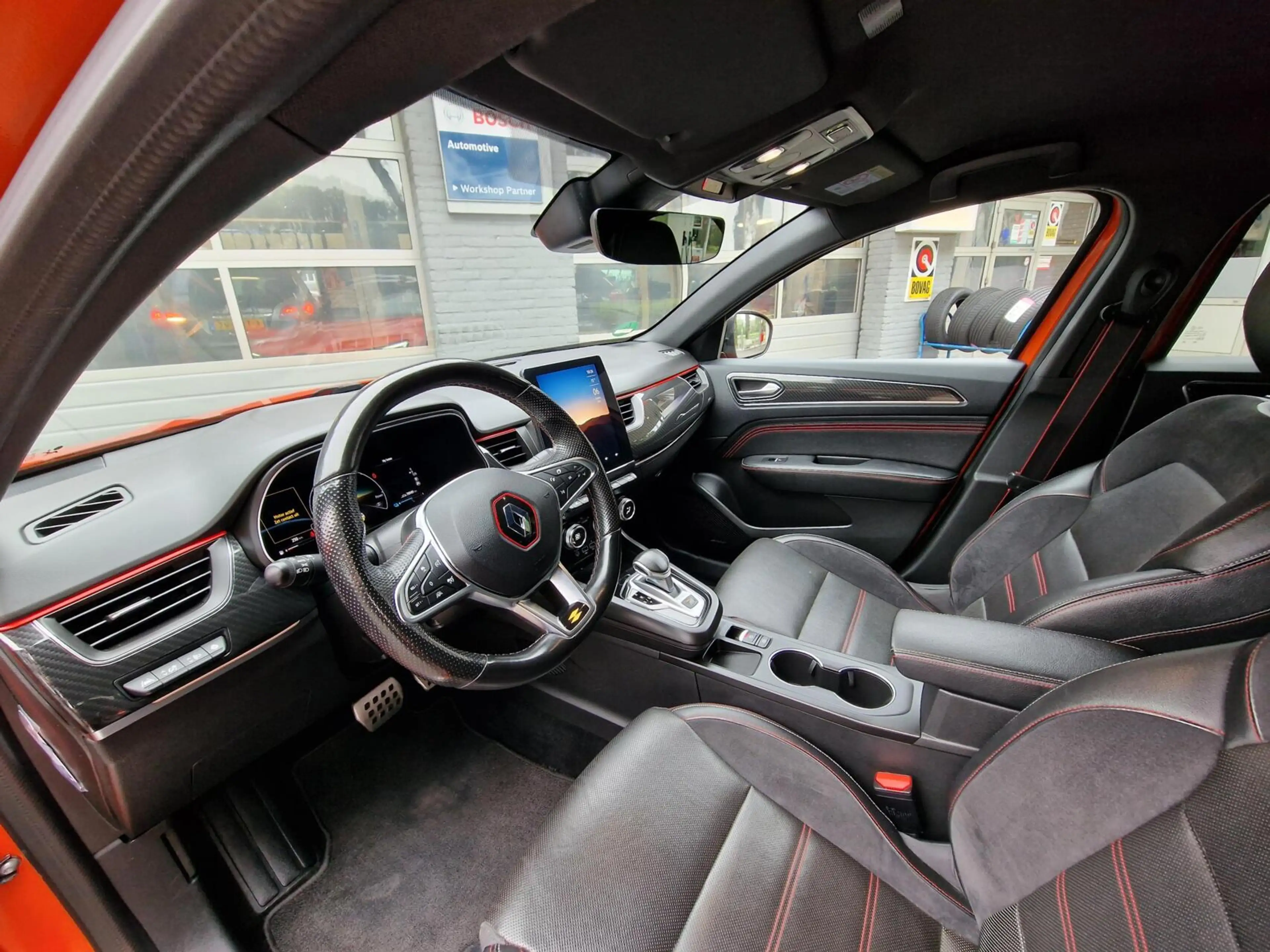 Renault Arkana 1.6 E-Tech Hybrid 145 R.S. Line|Bose|Carbon|18-inc — photo 5
