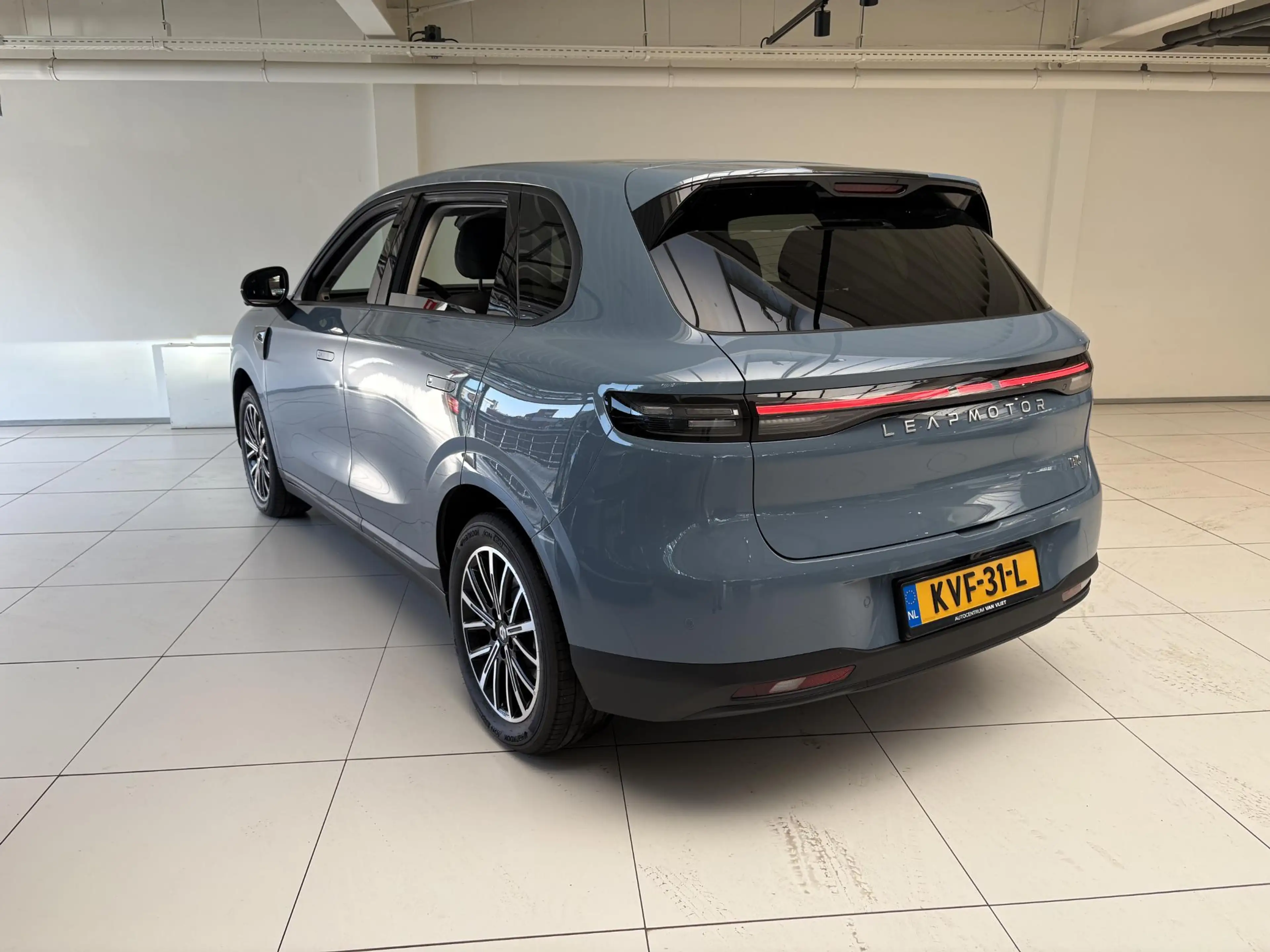 Leapmotor B10 Design ProMax 67.1 kWh | Apple Carplay/Android Aut — photo 2