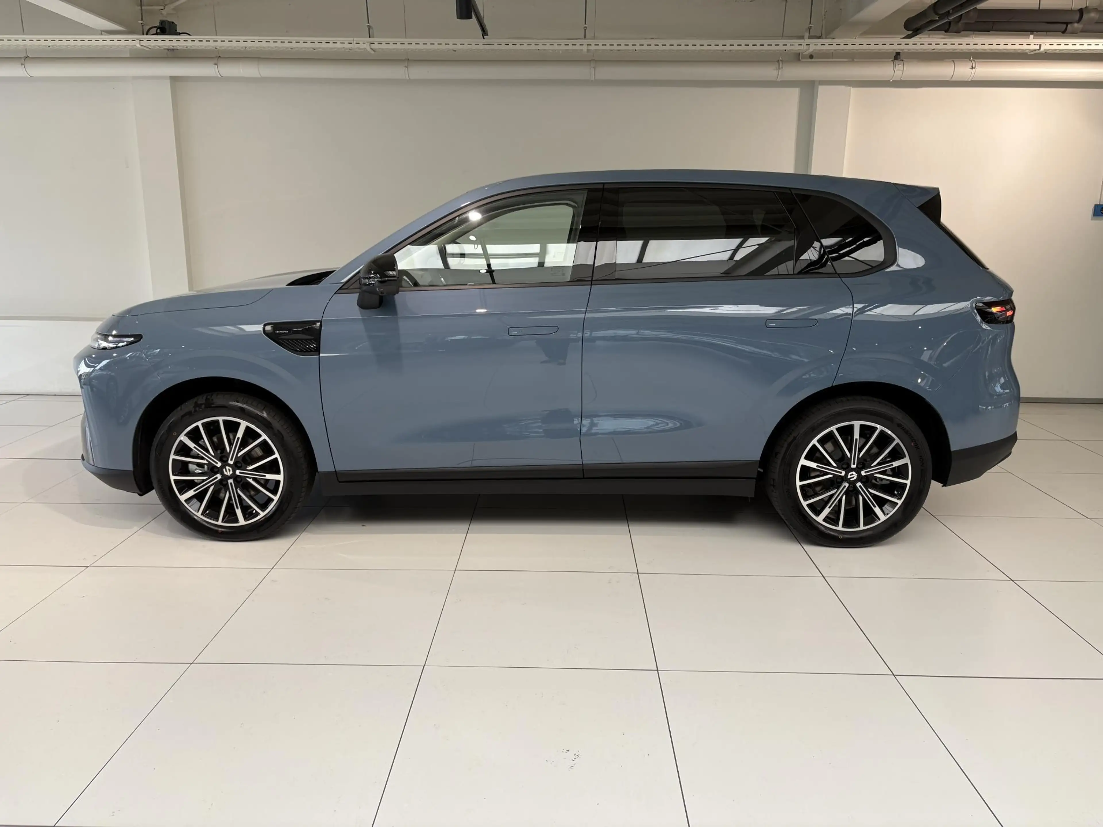Leapmotor B10 Design ProMax 67.1 kWh | Apple Carplay/Android Aut — photo 9