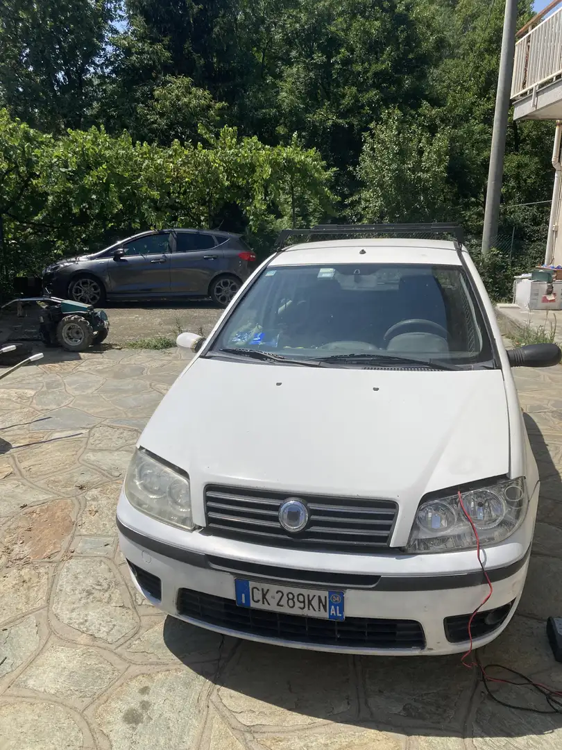 Fiat Punto 5p 1.3 mjt 16v Dynamic - 1