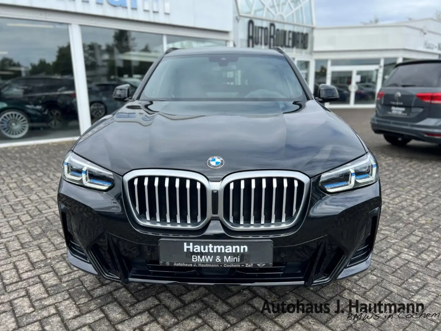 BMW X3 xDrive 20 d M Sport +AHK+LASER+HUP+PANO+ACC+ Noir - 2