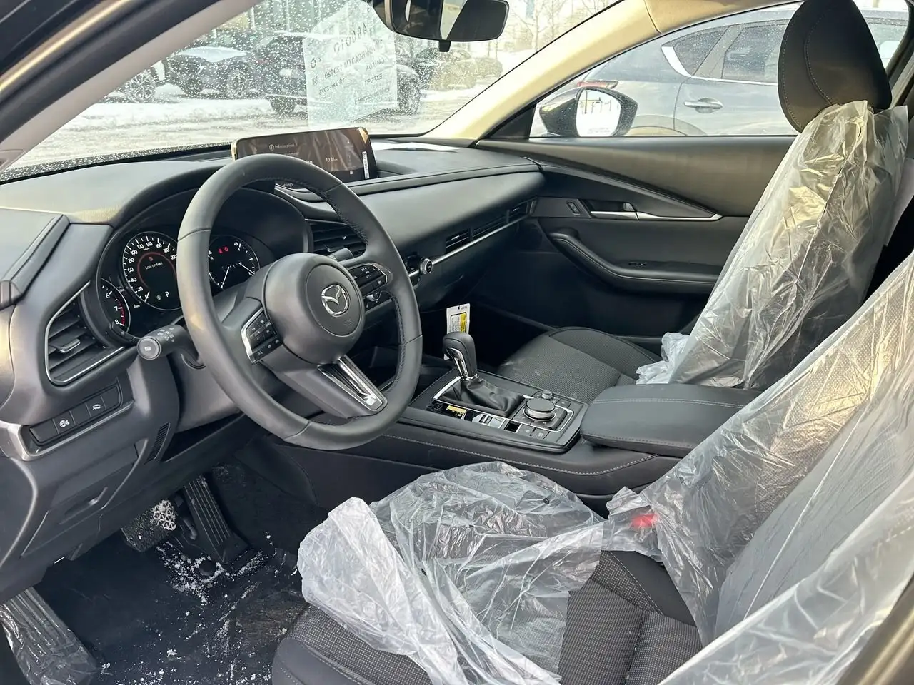 Mazda CX-30 снимка Mazda CX-30
