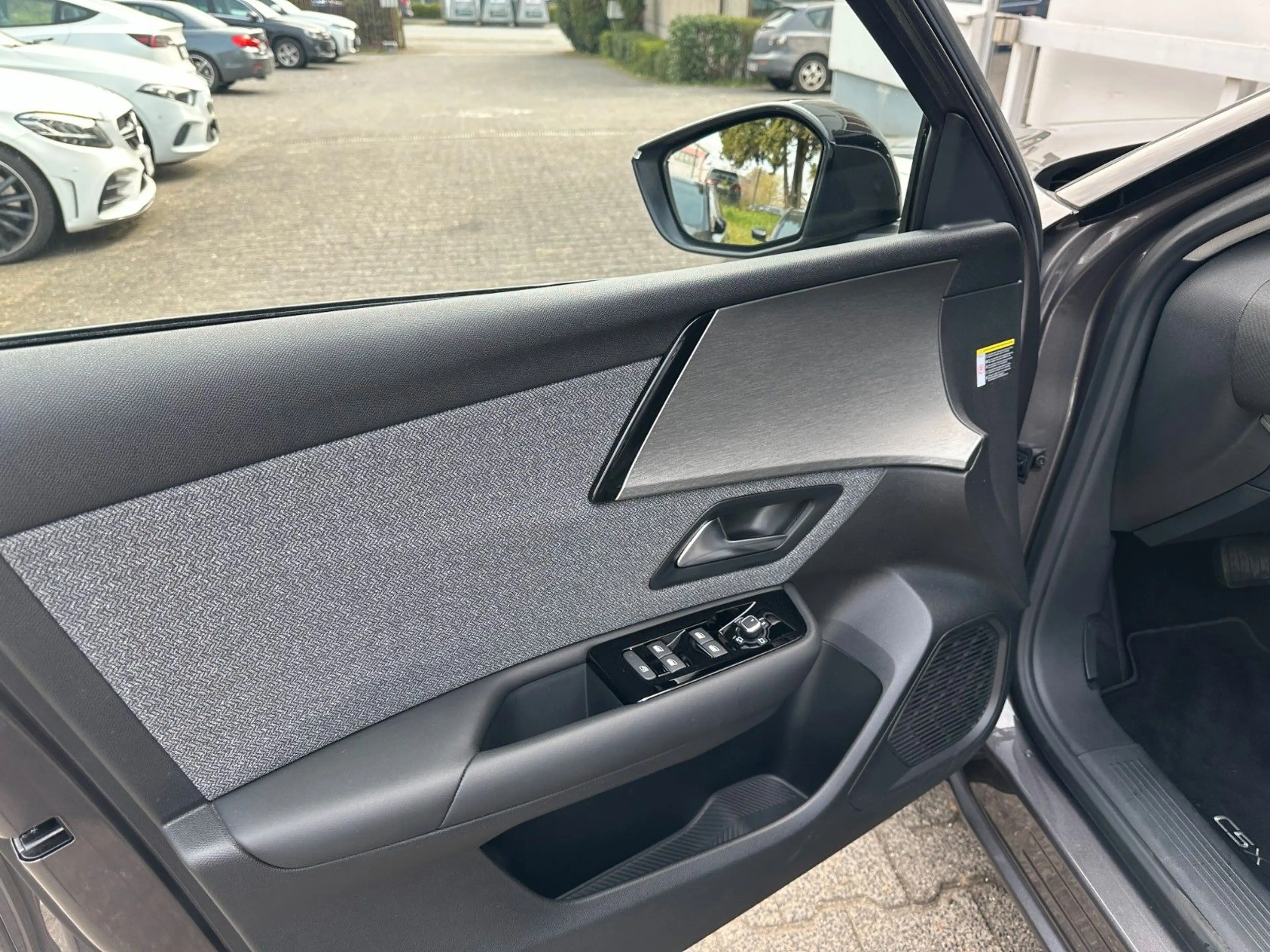 Citroen C5 X Feel Pack ACC LED KEYLESS KAMERA SITZHZG — photo 14