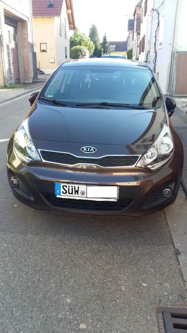 Kia Rio Rio 1.4 Spirit Braun - 2