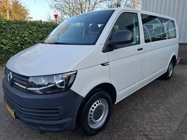 Volkswagen T6 Transporter 2.0TSI L2H1 25400.- INCL BTW 9-PERSOONS BENZINE 15