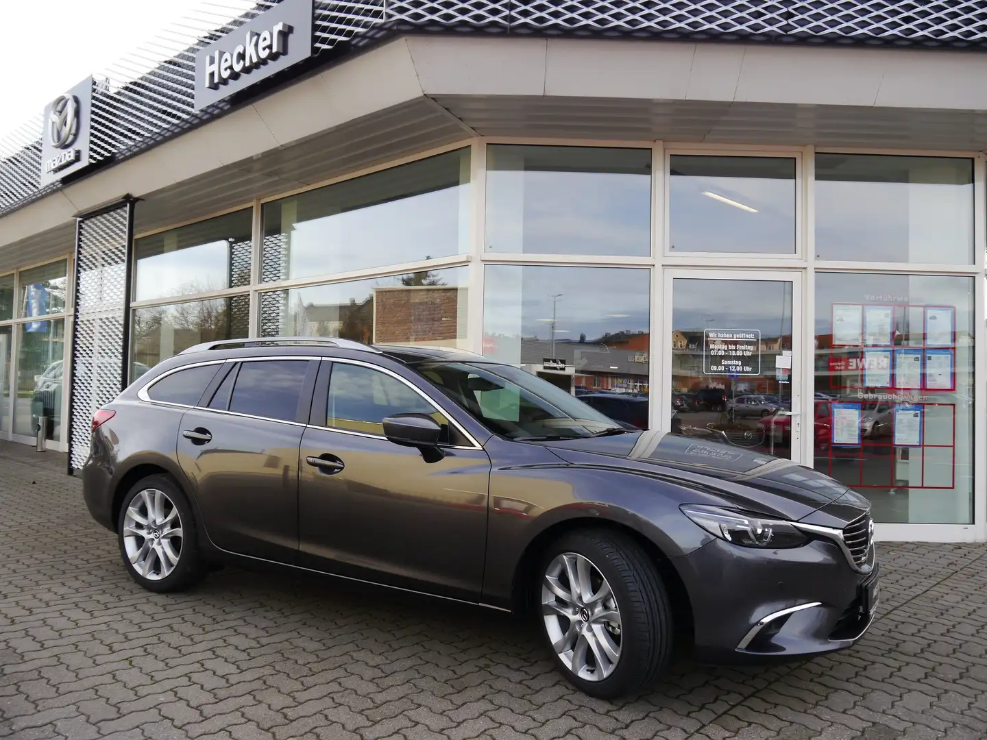 Mazda 6 Kombi SKYACTIV-D 150 Drive i-ELOOP Exclusive-Line Grey - 1