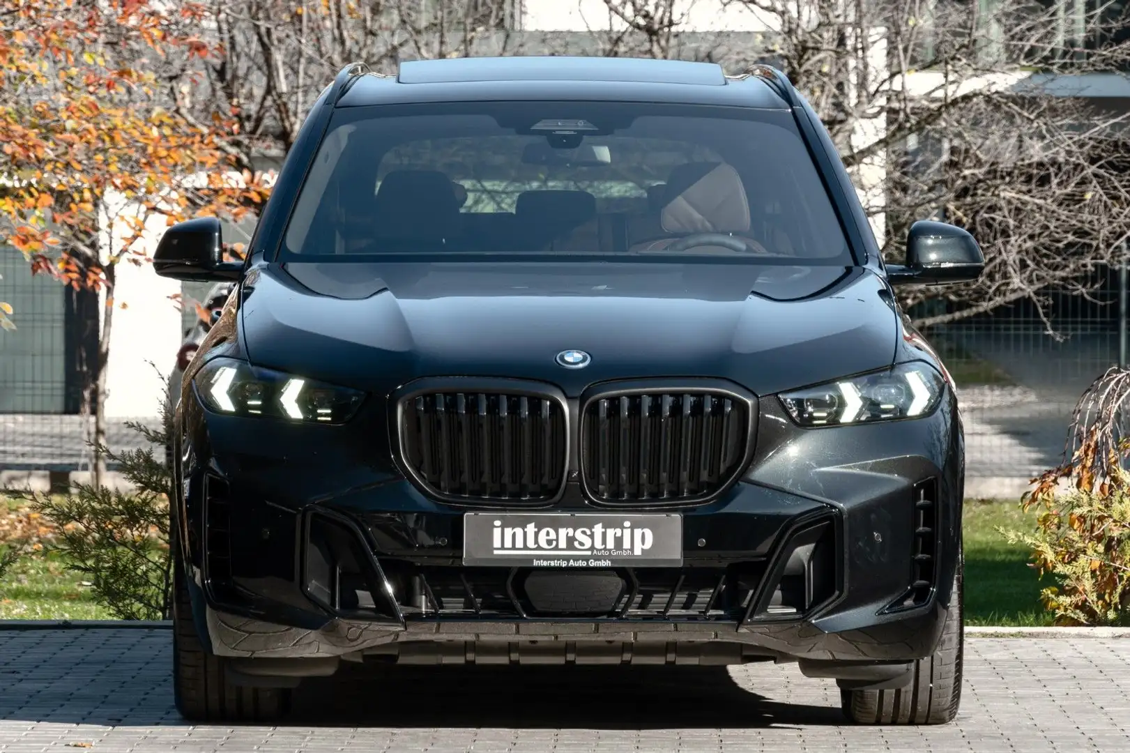 BMW X5 50e M SPORT.LUFTF.PANO.DR.ASS.PRO.360.HUD.AHK Schwarz - 2