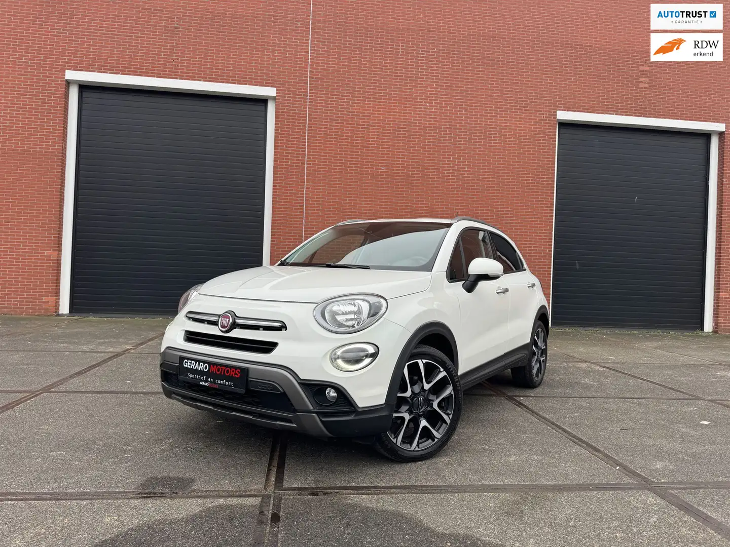 Fiat 500X 1.3 FireFly Turbo l Navi l Apple Carplay l Clima l Blanc - 1