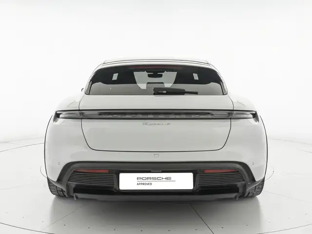 Porsche Taycan view 4