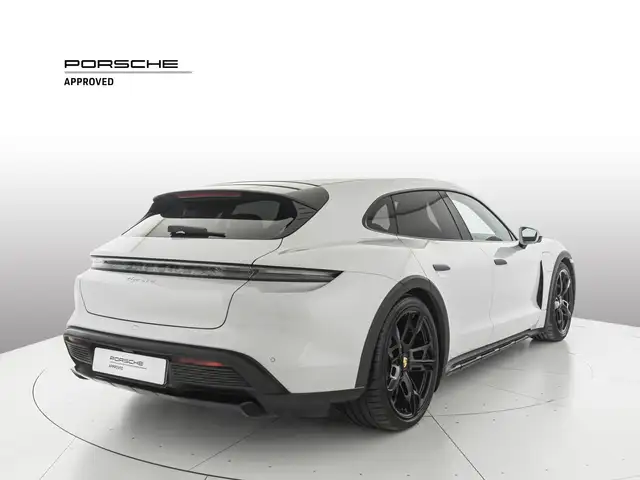 Porsche Taycan view 5