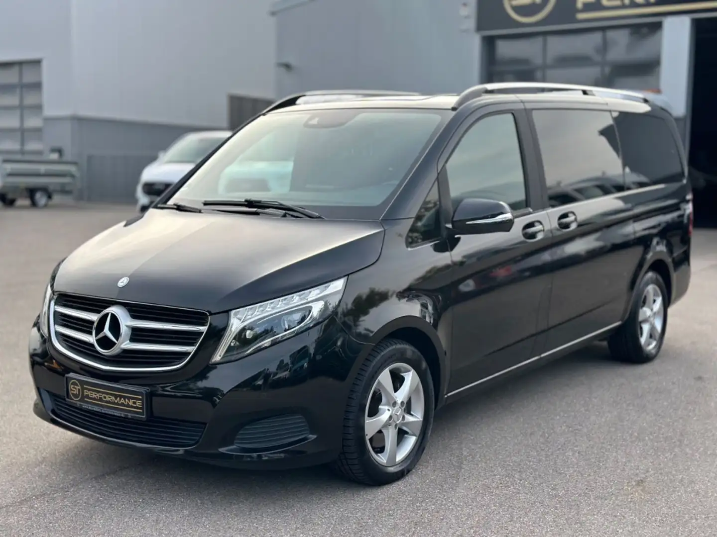 Mercedes-Benz V 220 d EDITION Lang LED NAVI KAMERA TEMPOMAT SHZ Schwarz - 1
