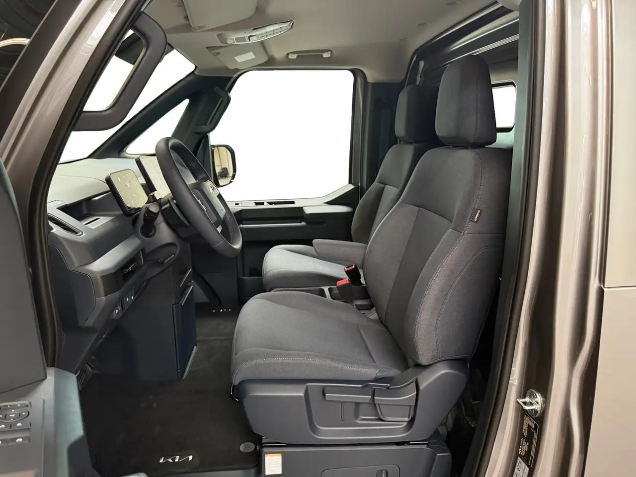 Kia PV5 Cargo 2026 — фото 11