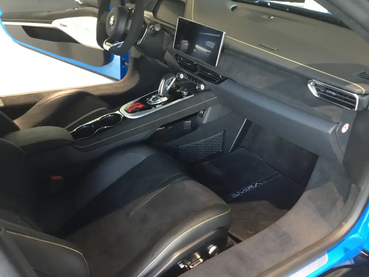 Lotus Emira 2025