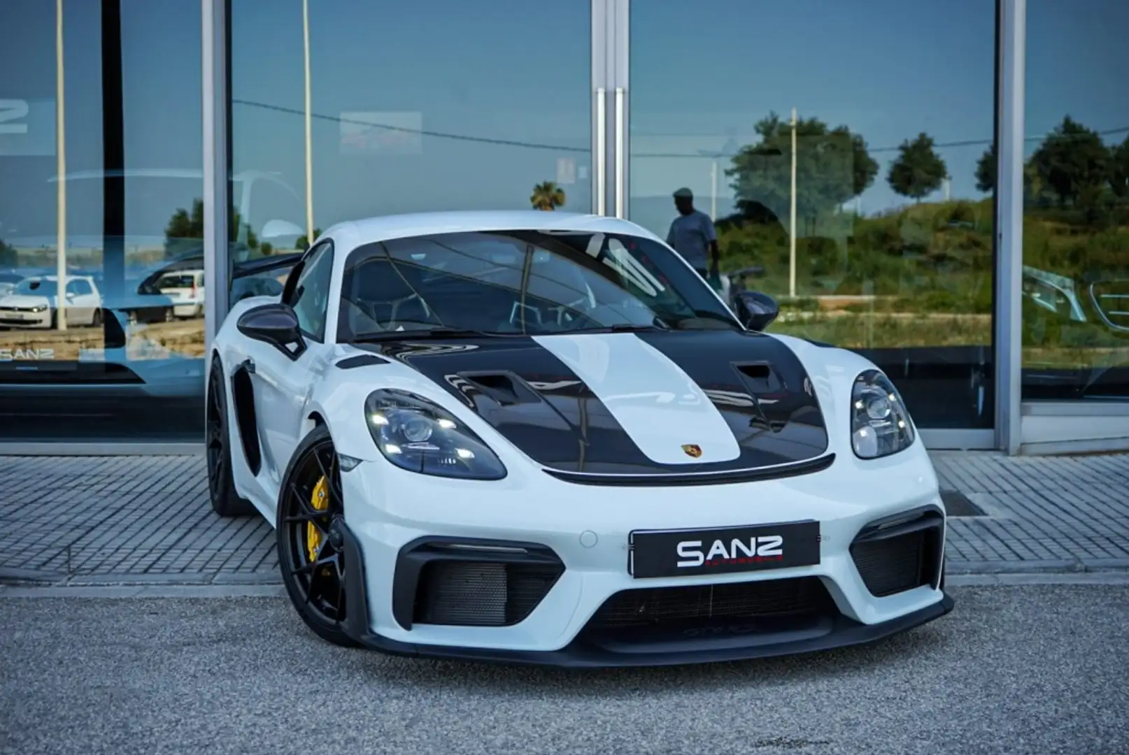 Porsche Cayman GT4 RS PDK Blanco - 2