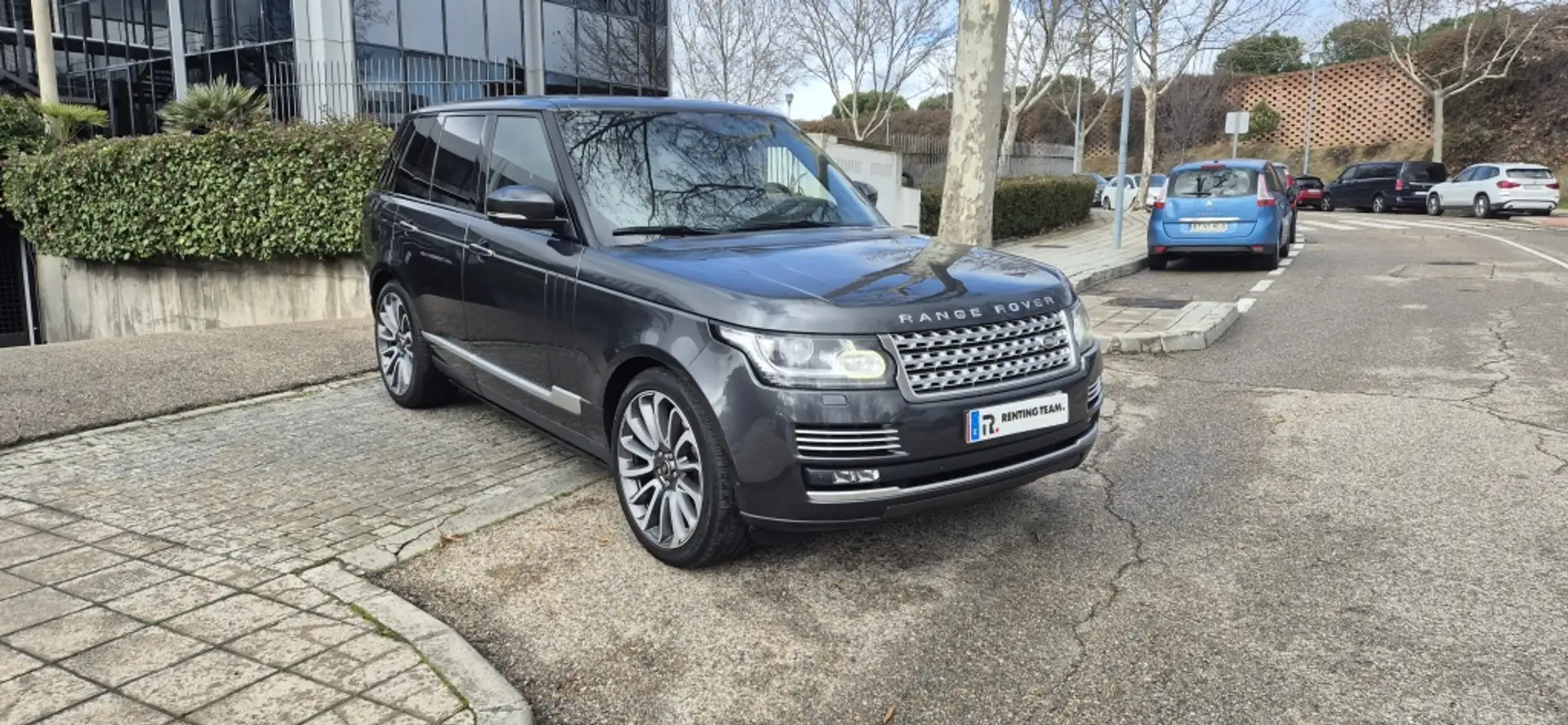 Land Rover Range Rover 3.0D TDV6 Autobiography AWD Aut. Gris - 2