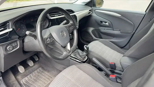 Opel Corsa view 8