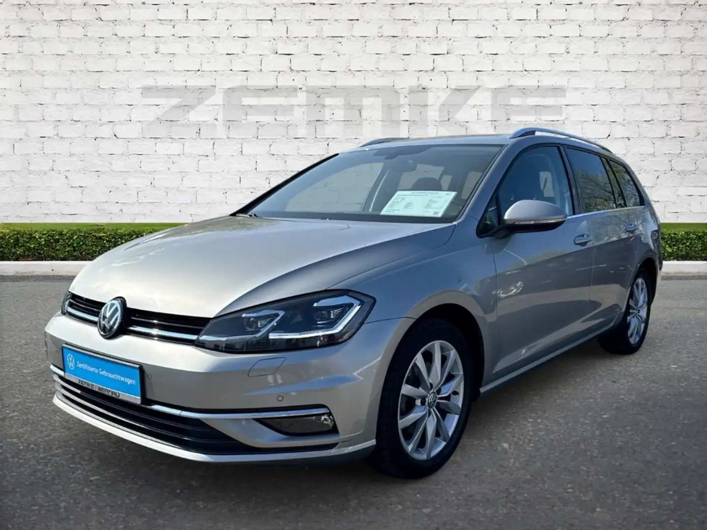 Volkswagen Golf Variant VII 1.4 TSI DSG Highline AHK-klappbar Navi Soundsy Silber - 1