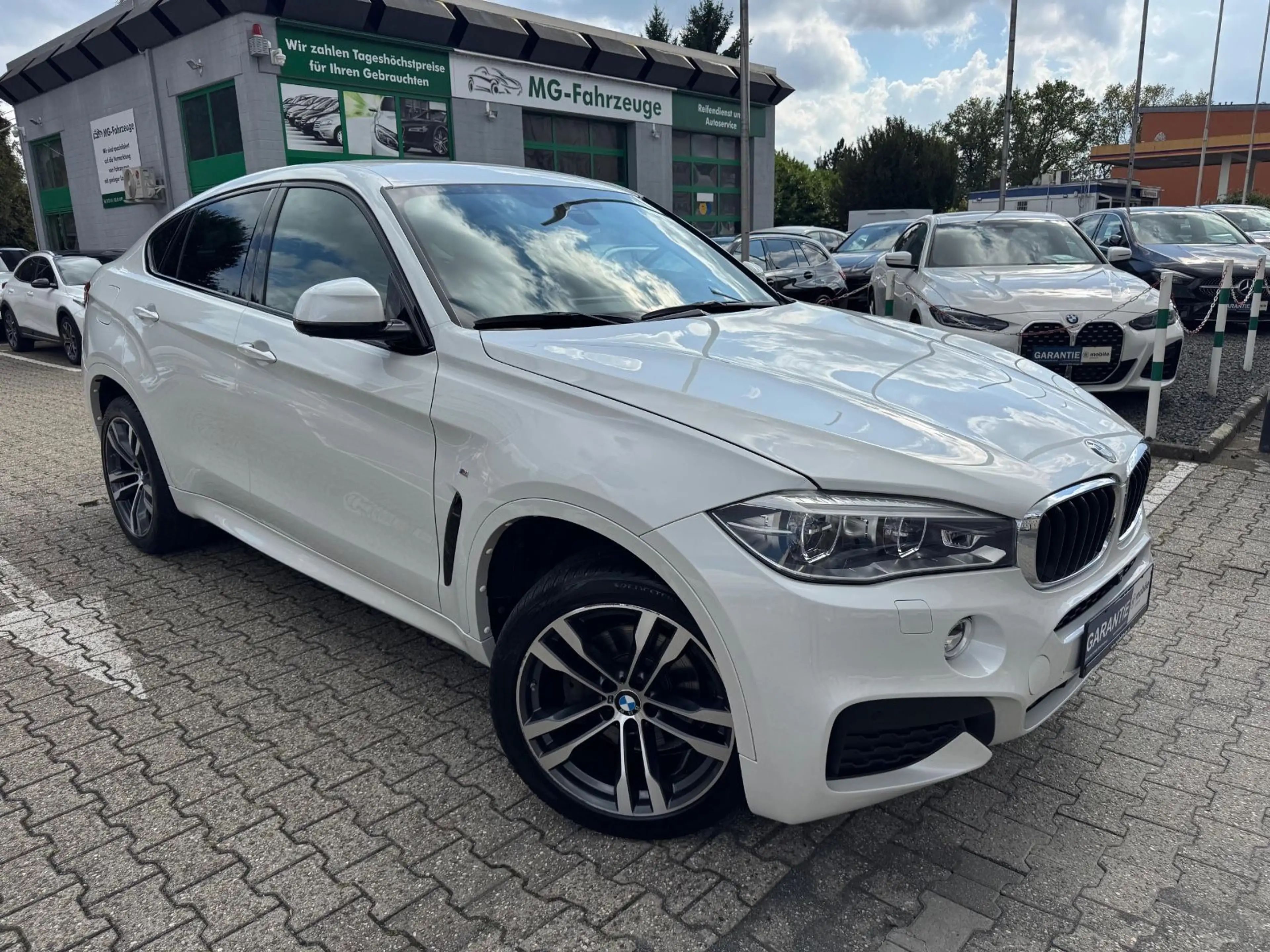 BMW X6 xDrive 30 d M-Sport LED HUD H&K AHK — photo 2