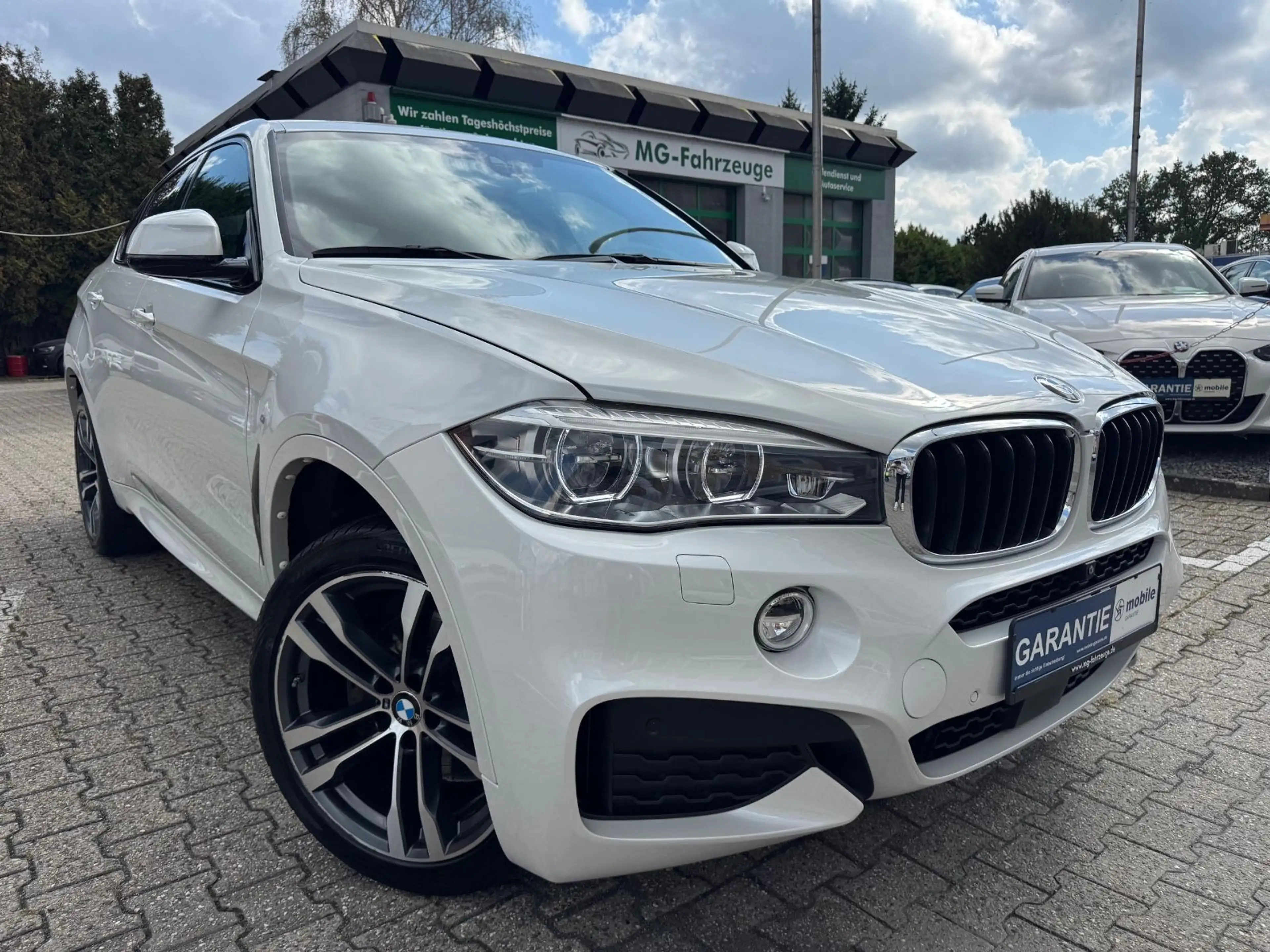 BMW X6 xDrive 30 d M-Sport LED HUD H&K AHK
