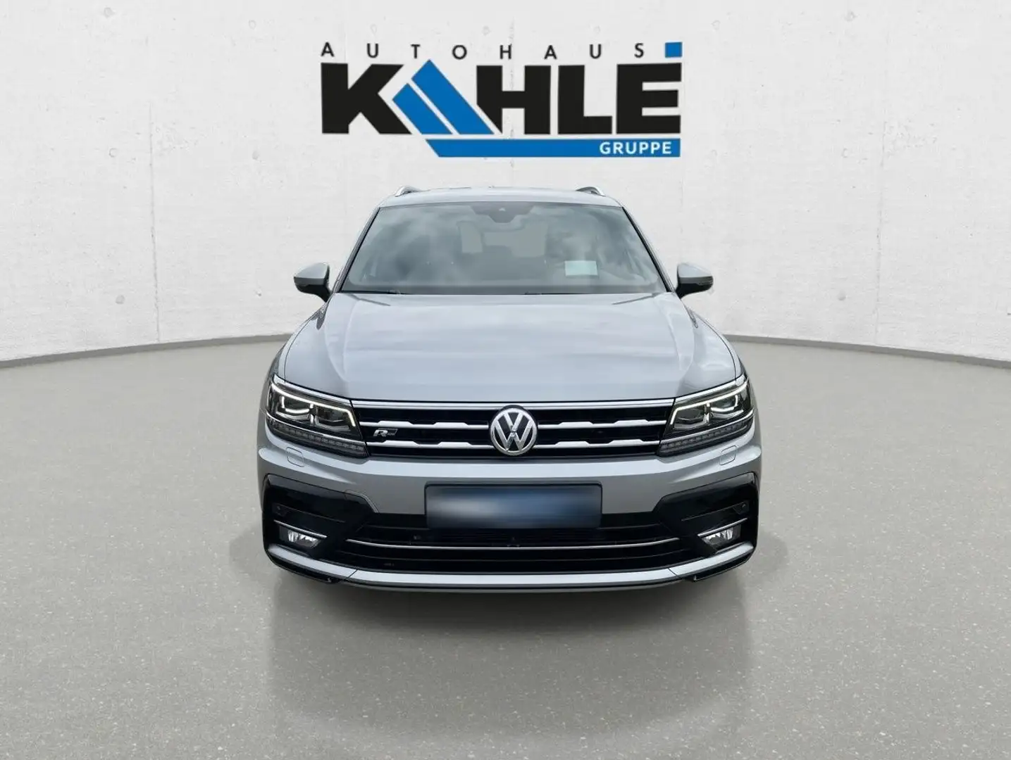 Volkswagen Tiguan Allspace 2.0 TDI 4Motion DSG Highline Plateado - 2