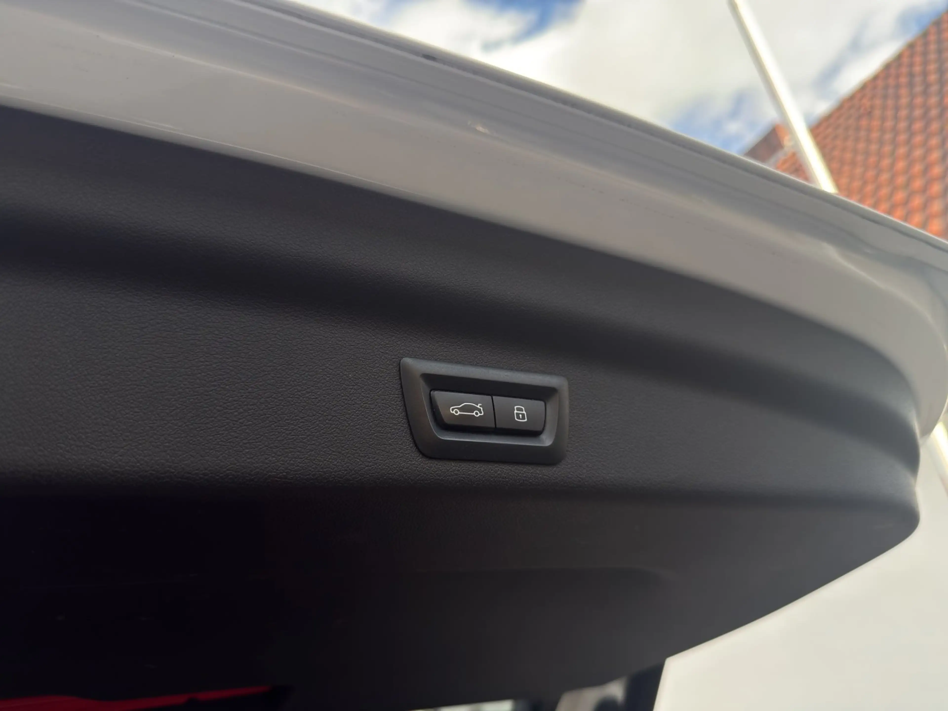 BMW X1 xDrive23d *M SPORT*PANODACH*DRIVING PROF*ADAPT LED — photo 16