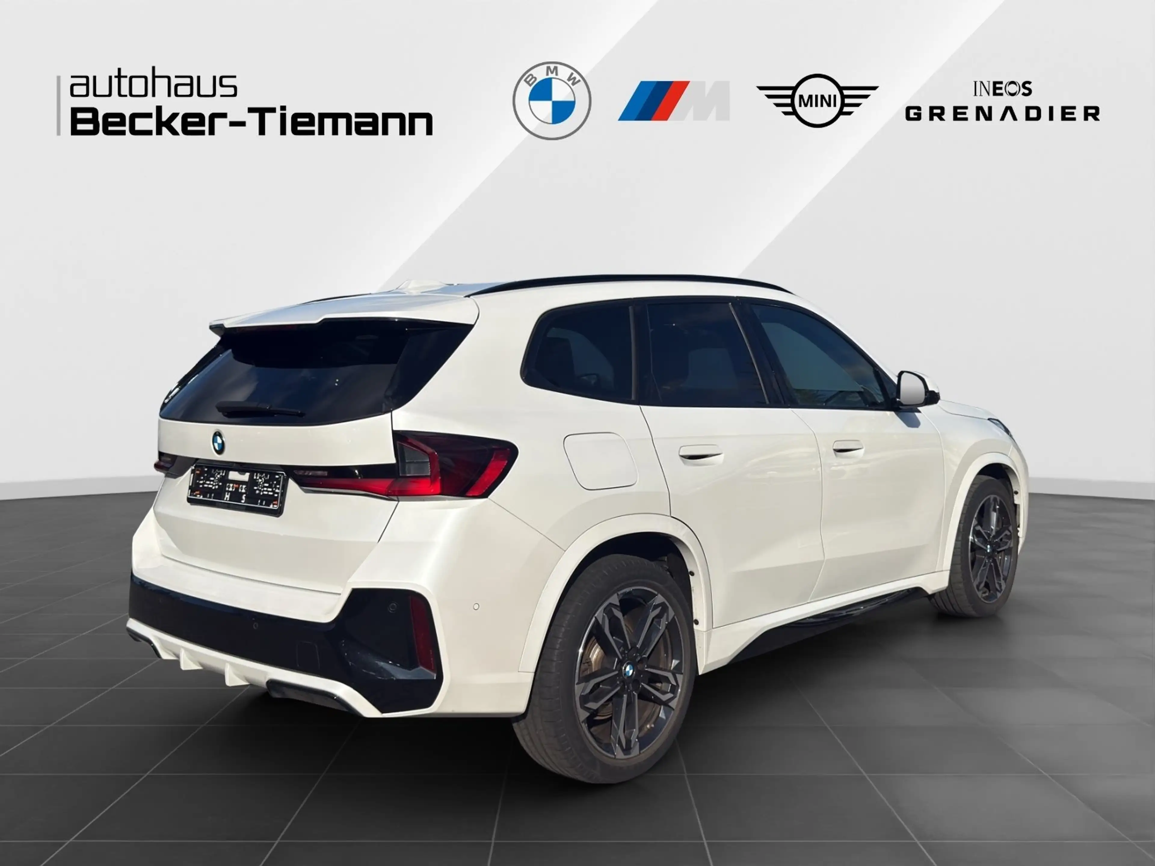 BMW X1 xDrive23d *M SPORT*PANODACH*DRIVING PROF*ADAPT LED — photo 6