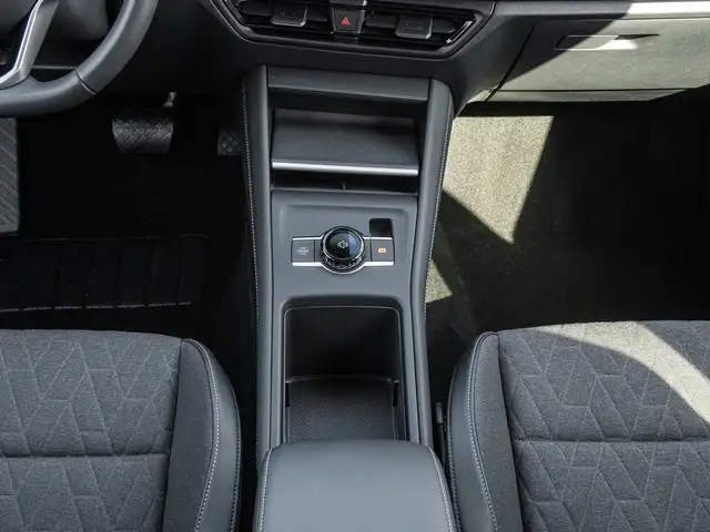 Volkswagen Tayron view 14