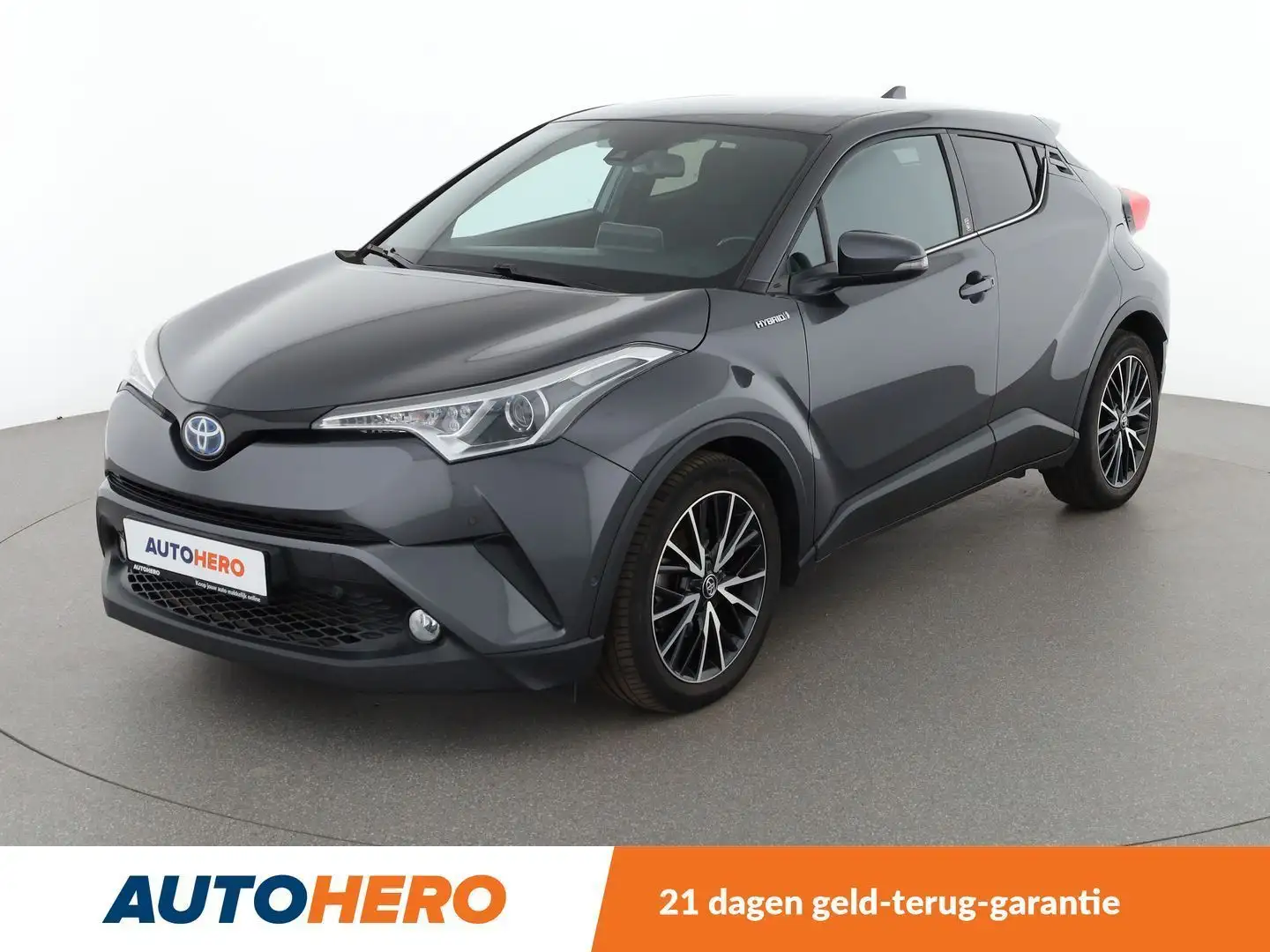 Toyota C-HR 1.8 Hybrid Team D Grijs - 1