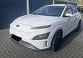 Hyundai KONA Trend 8-fach bereift, Wärmepumpe, Rückfahrkamera Weiß - thumbnail 1