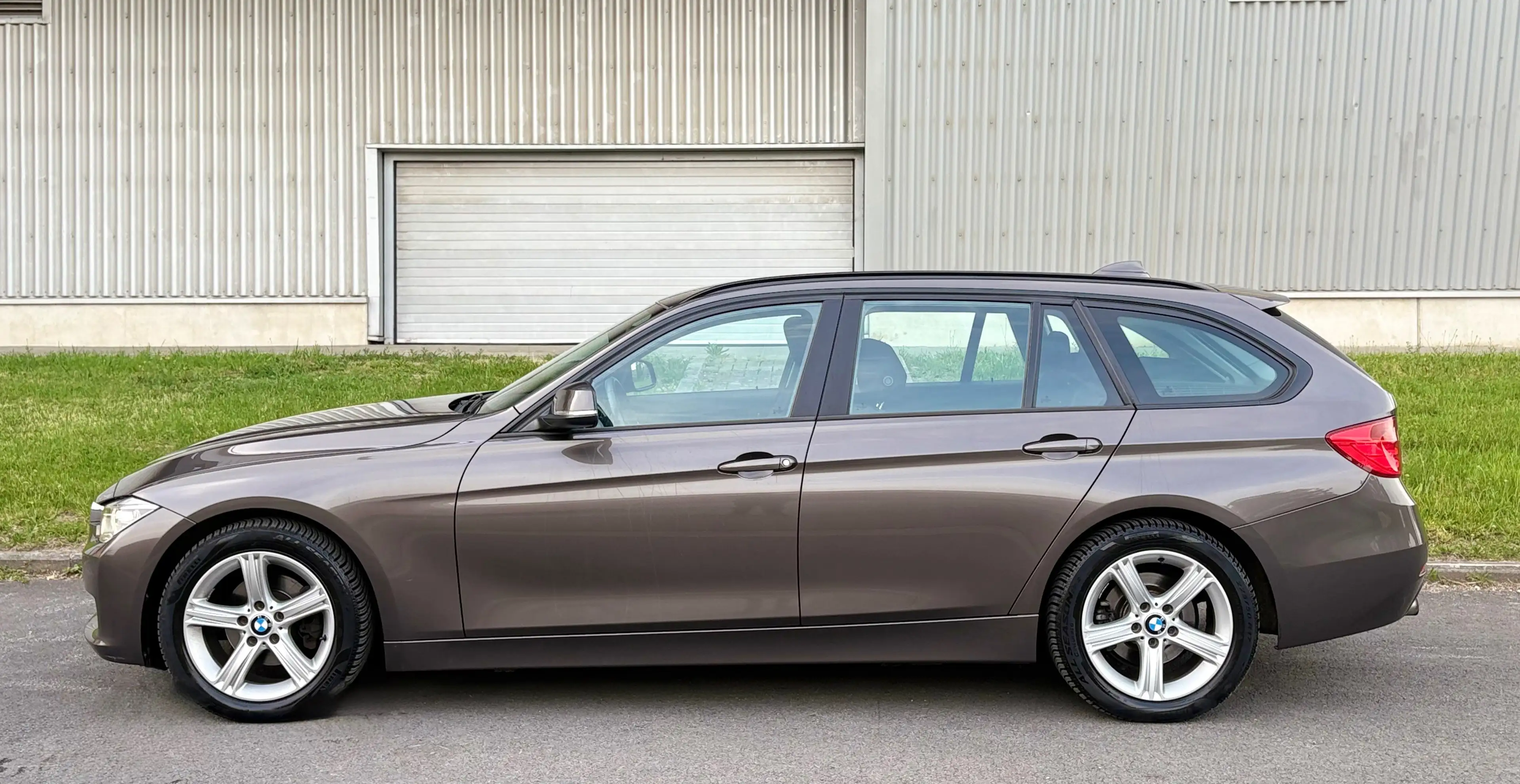 BMW 316 316i **TOURING**EURO6b**XENON,NAVI,AIRCO,CRUISE**GARANTIE12MOIS — photo 8