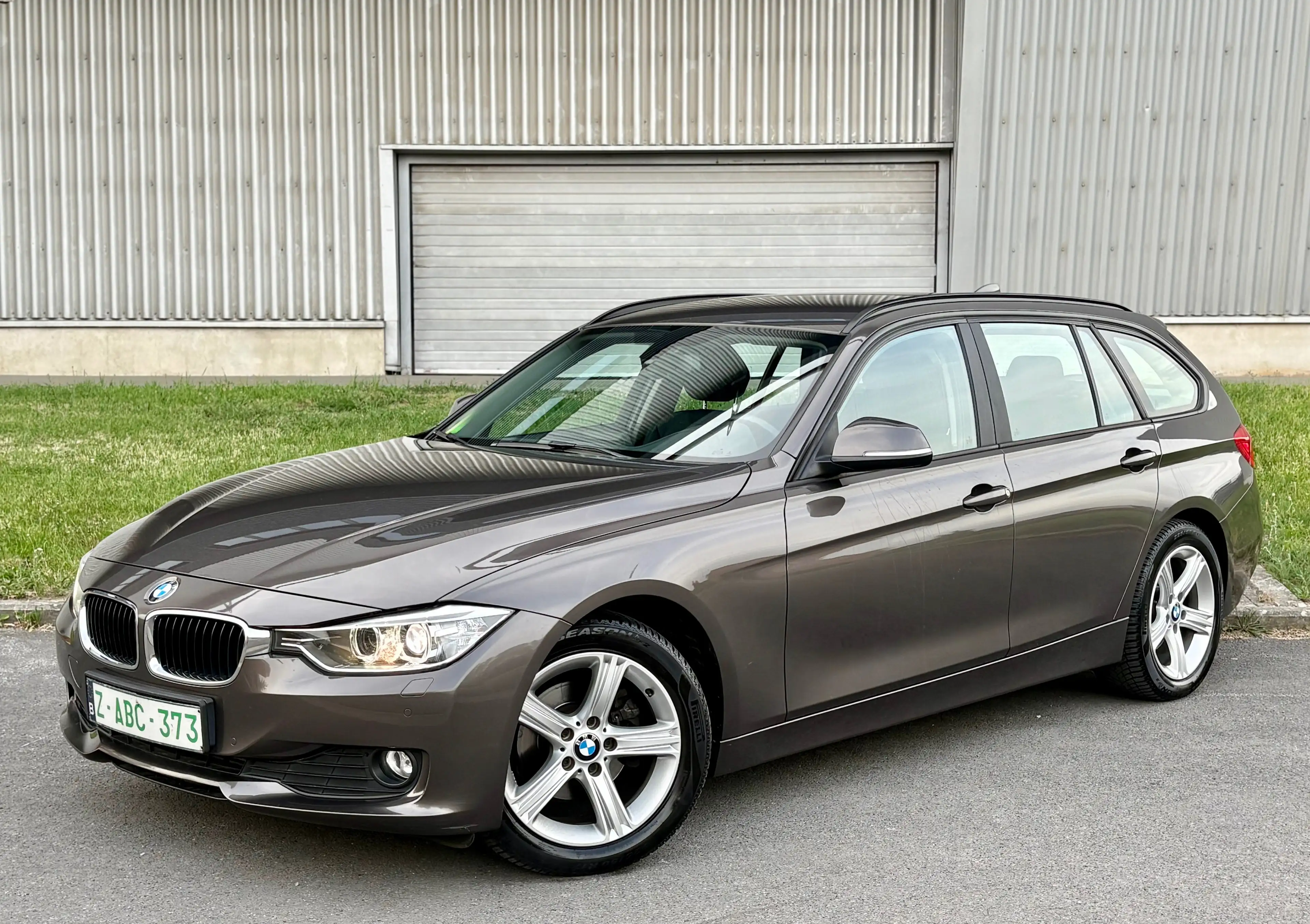 BMW 316 316i **TOURING**EURO6b**XENON,NAVI,AIRCO,CRUISE**GARANTIE12MOIS