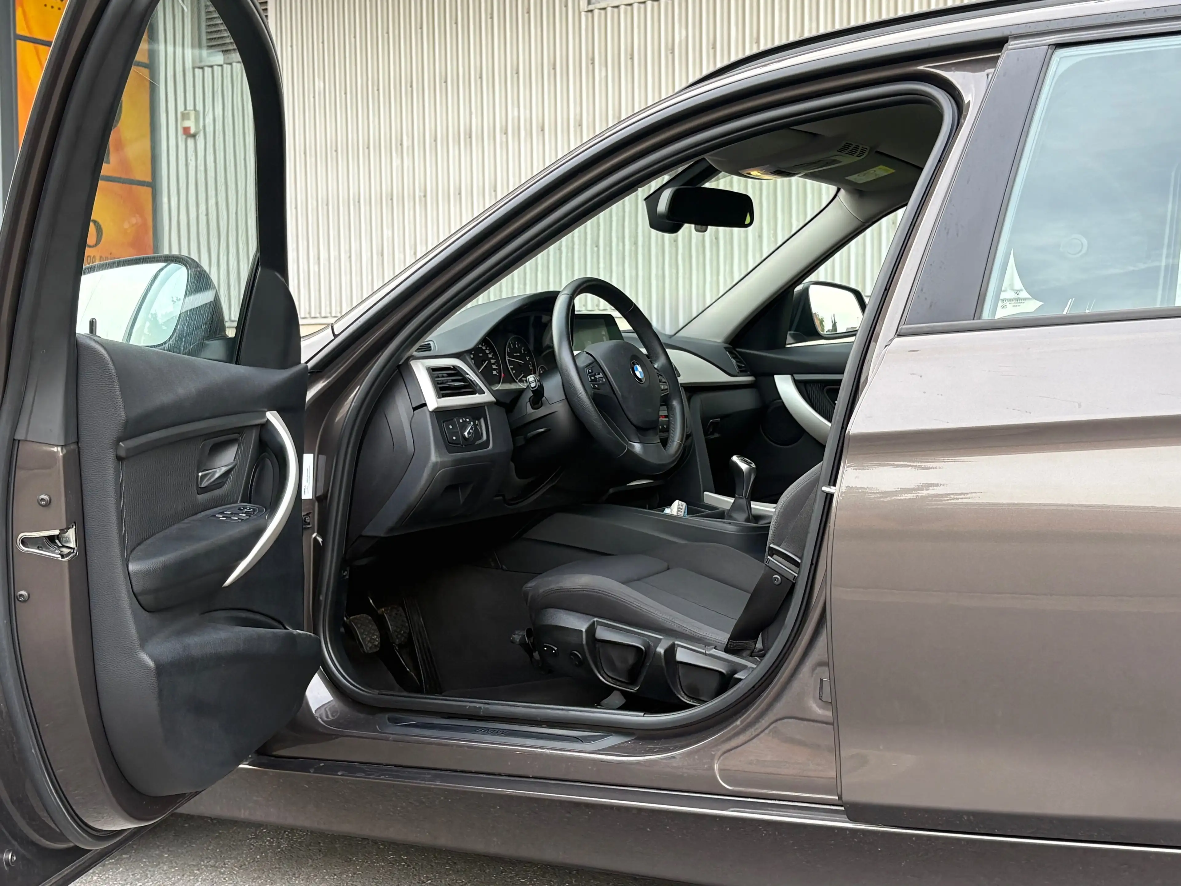 BMW 316 316i **TOURING**EURO6b**XENON,NAVI,AIRCO,CRUISE**GARANTIE12MOIS — photo 10