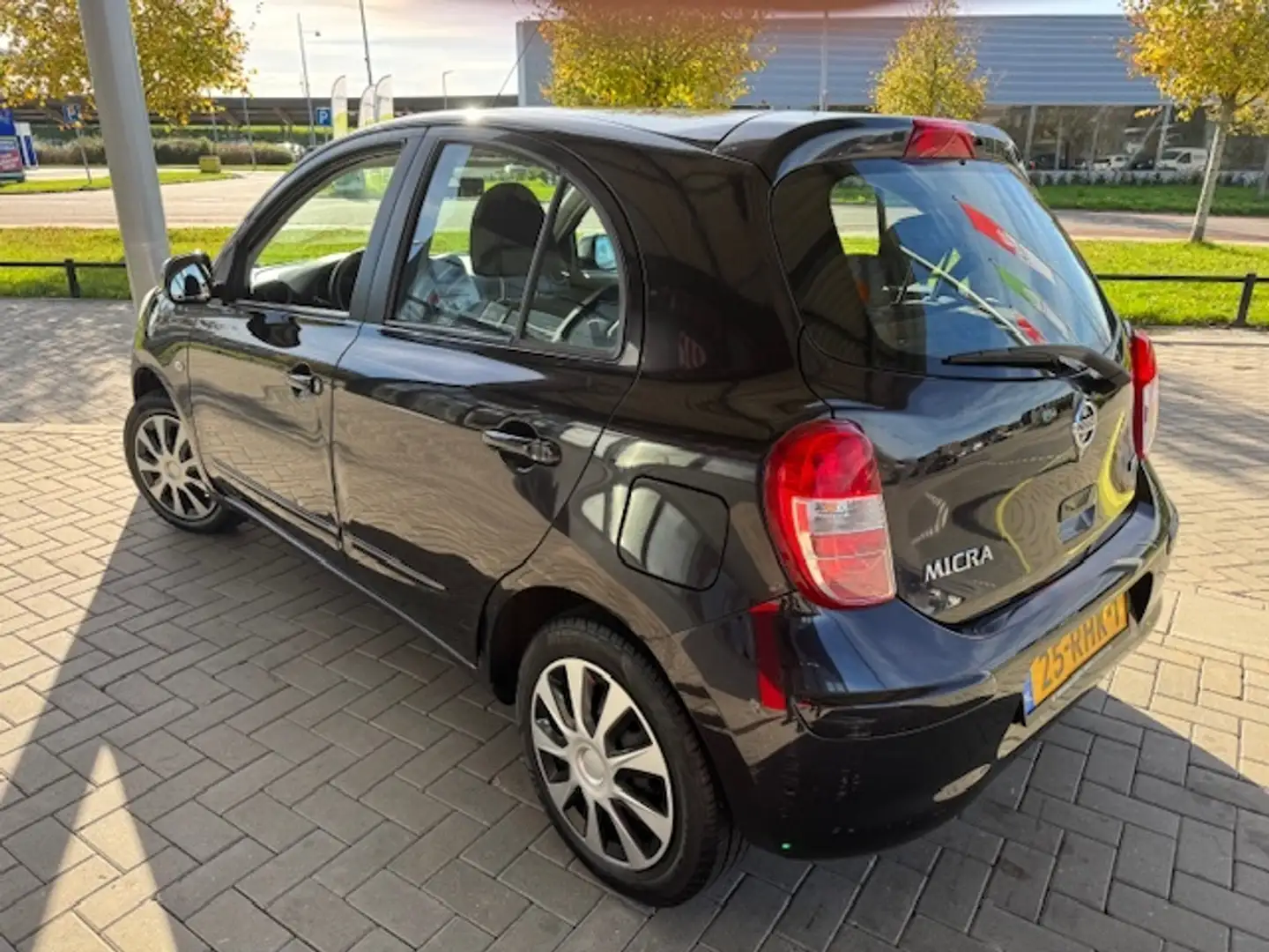 Nissan Micra 1.2 ACCENTA 5-DRS. 85.000 KM! Mauve - 2