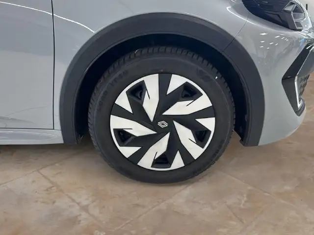 Renault Clio view 6