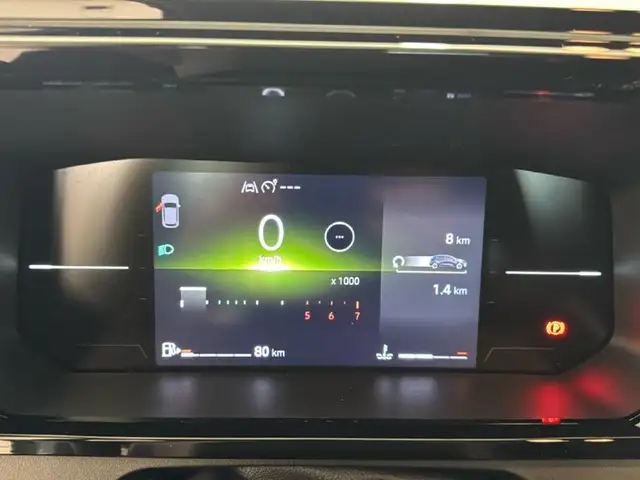 Renault Clio view 9