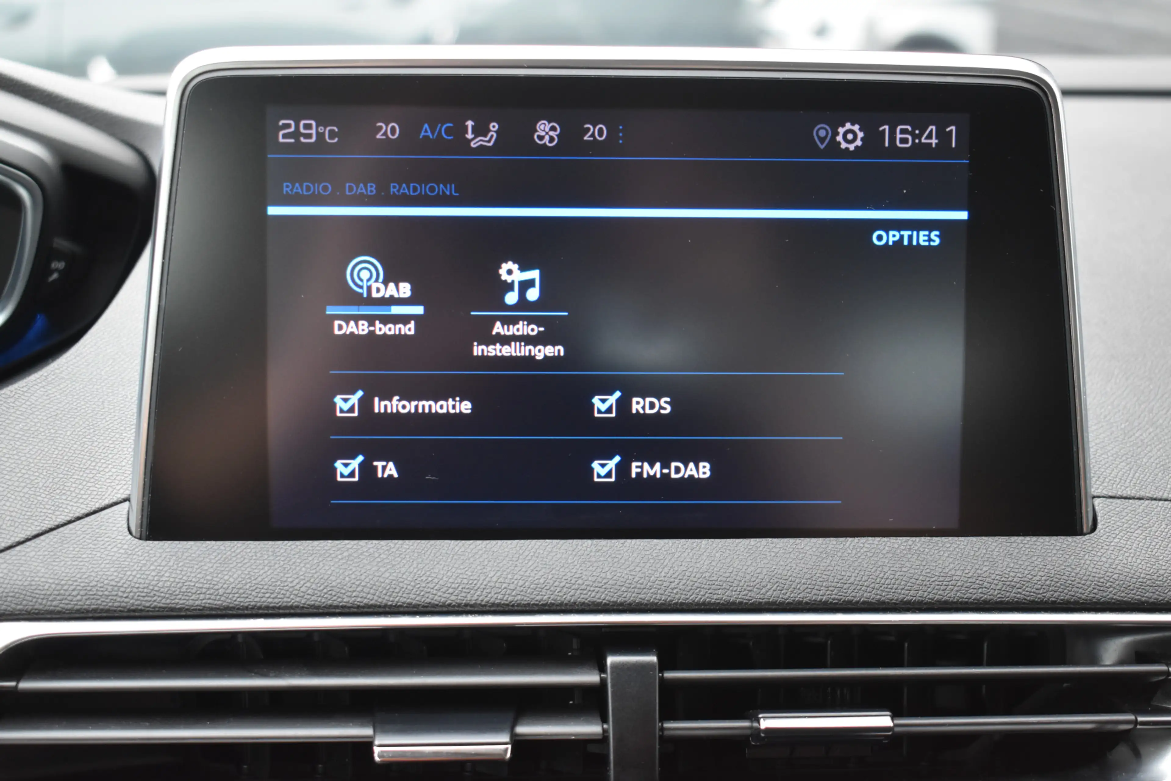 Peugeot 5008 PureTech 130 EAT8 Automaat GT | 7-persoons | Navig — photo 13