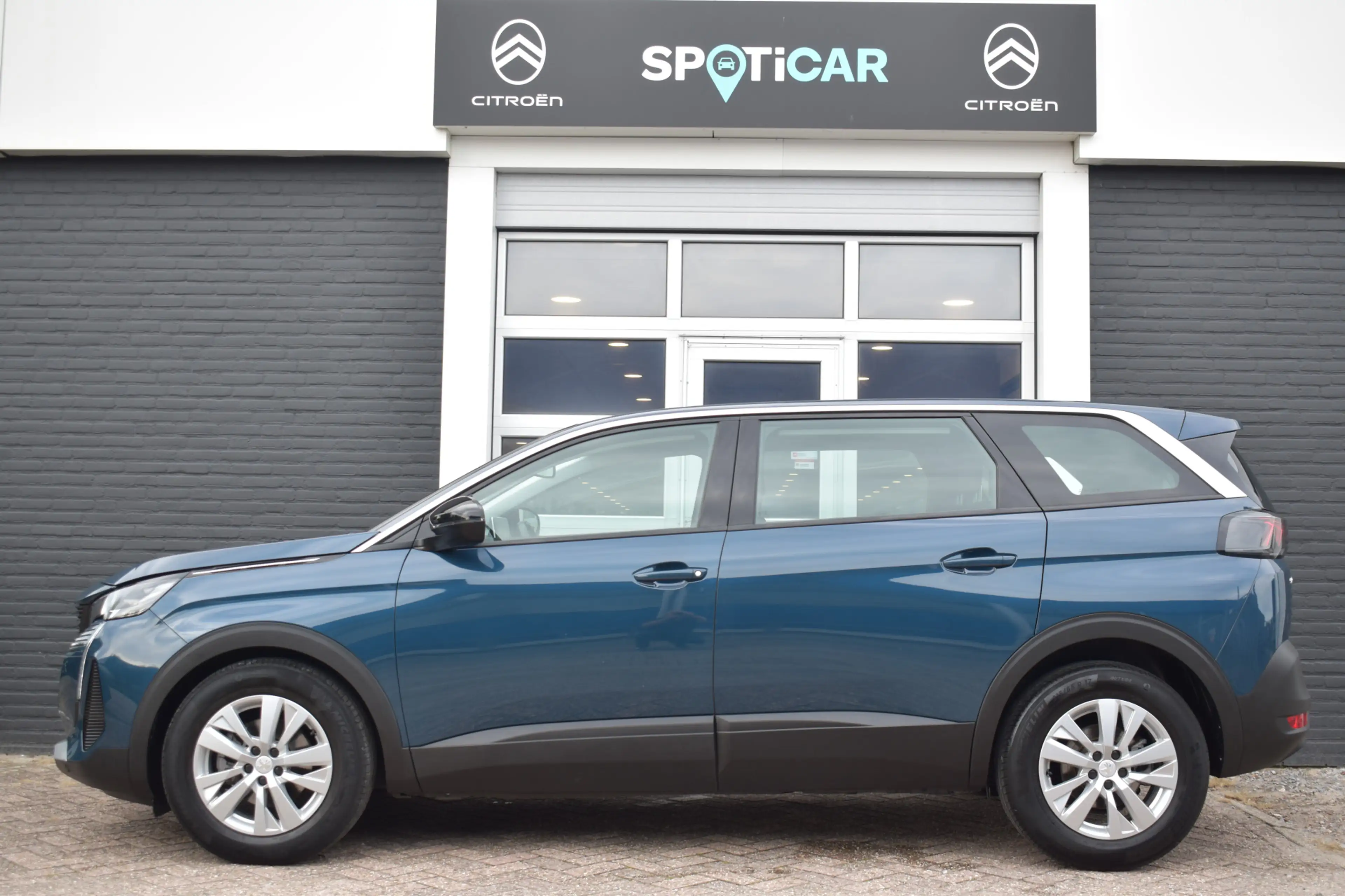 Peugeot 5008 PureTech 130 EAT8 Automaat GT | 7-persoons | Navig — photo 8