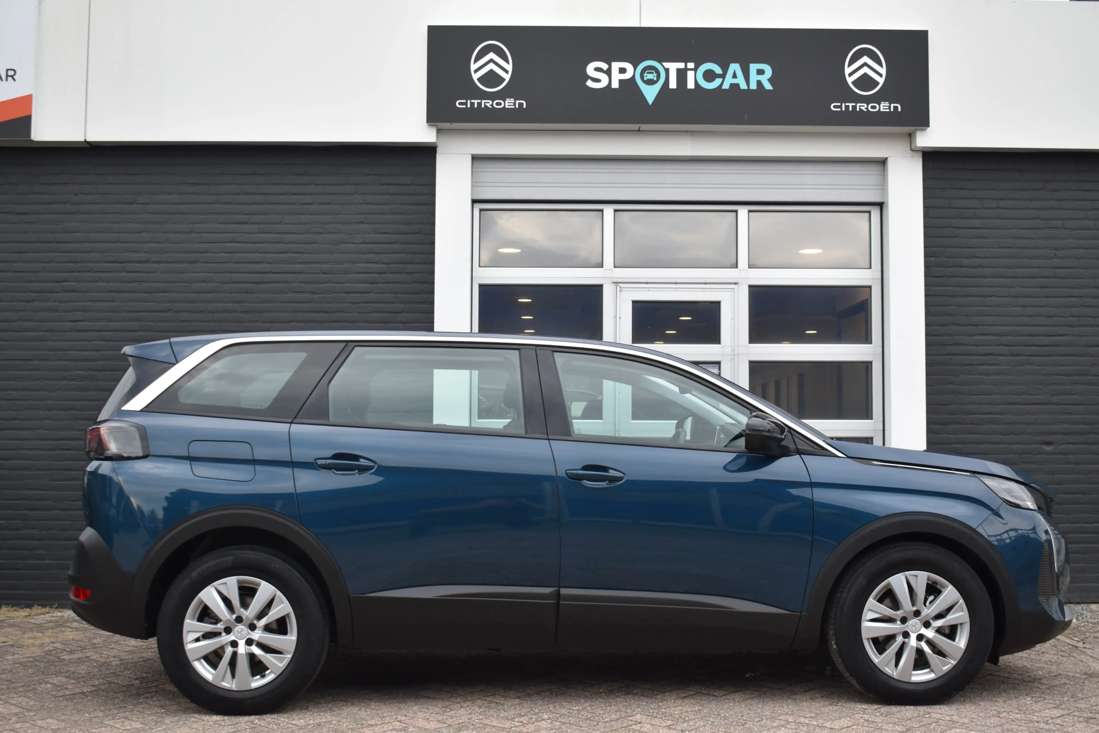 Peugeot 5008 PureTech 130 EAT8 Automaat GT | 7-persoons | Navig — photo 9