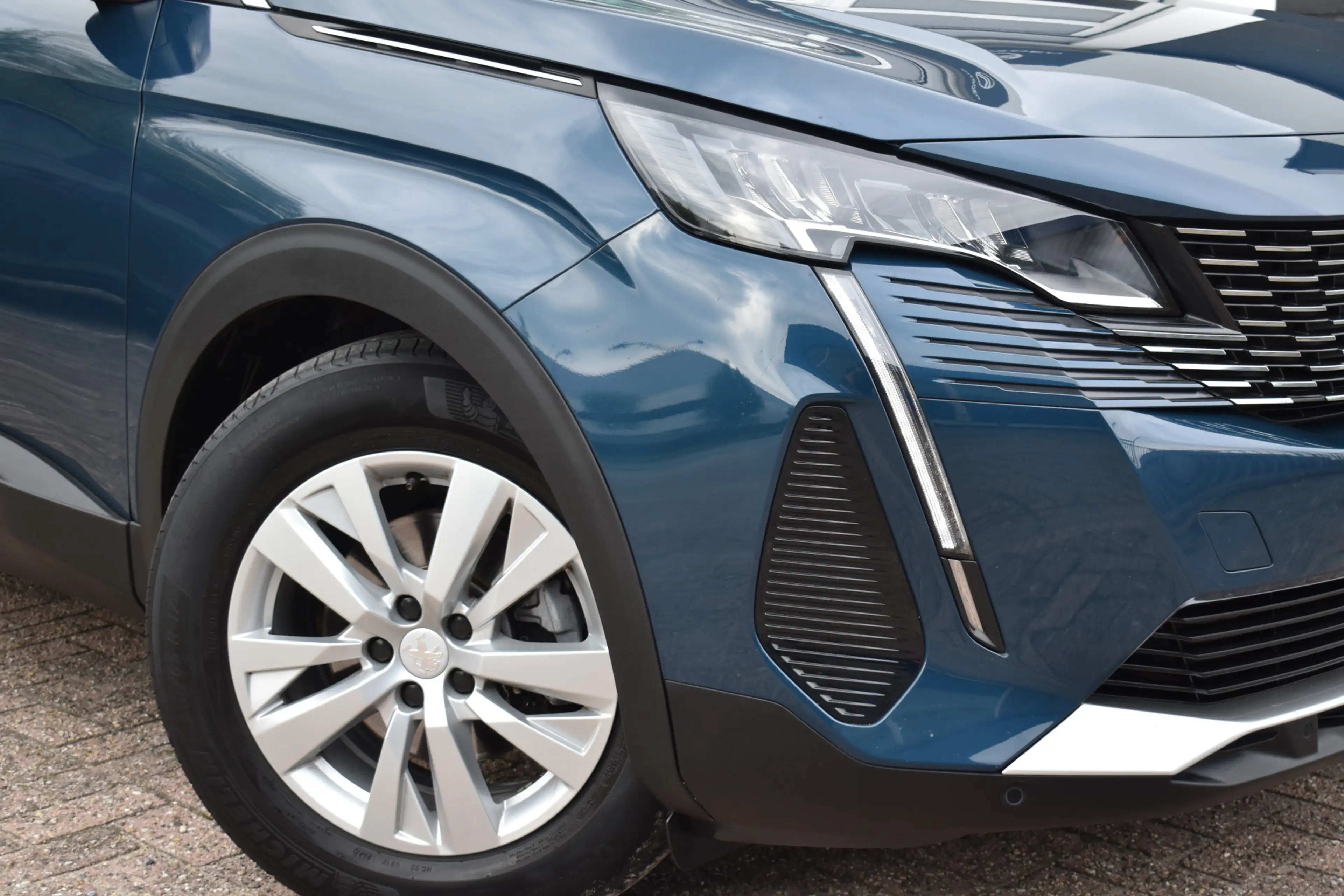 Peugeot 5008 PureTech 130 EAT8 Automaat GT | 7-persoons | Navig — photo 18